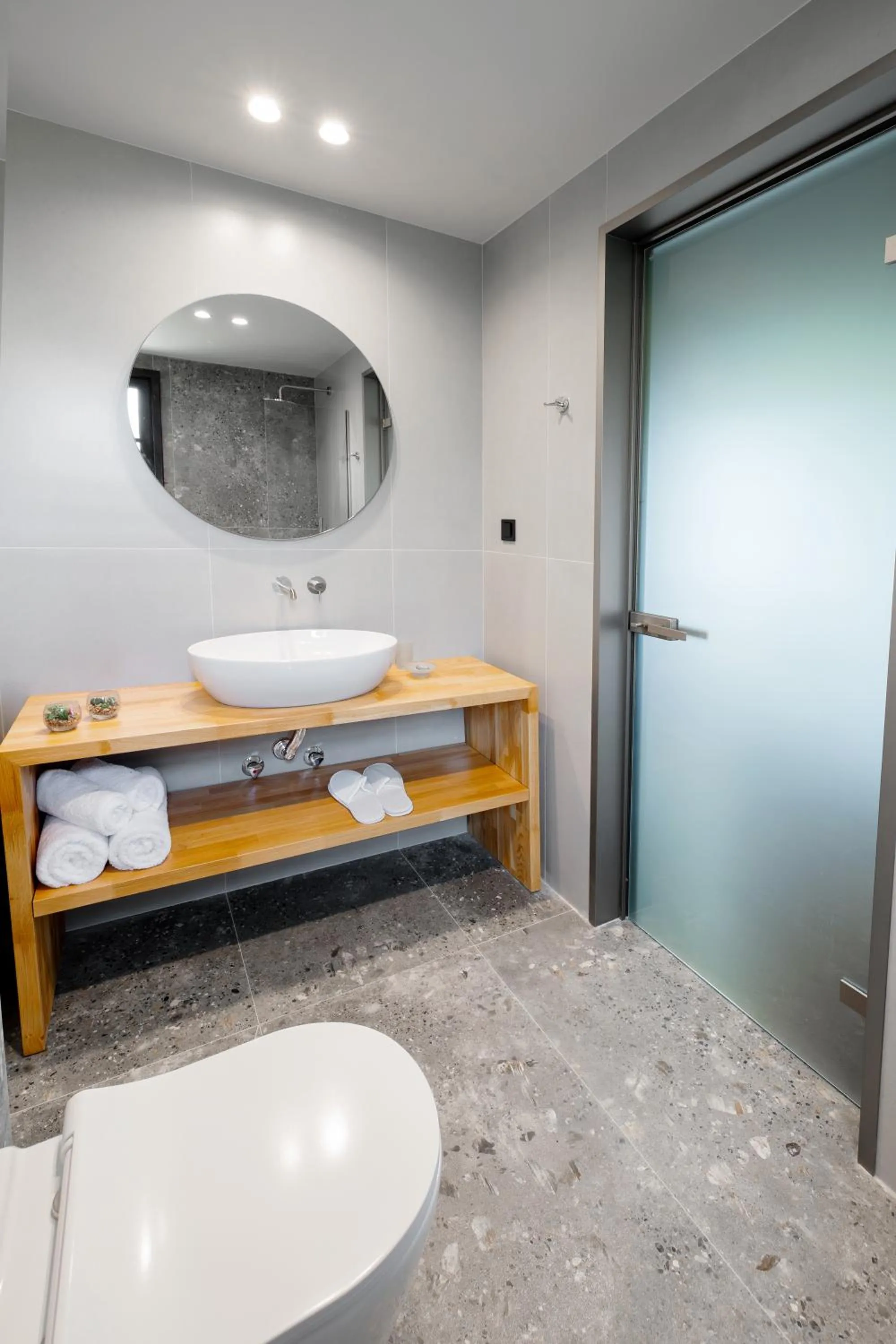 Bathroom in Kenta Mountain Hotel & Gastrobar