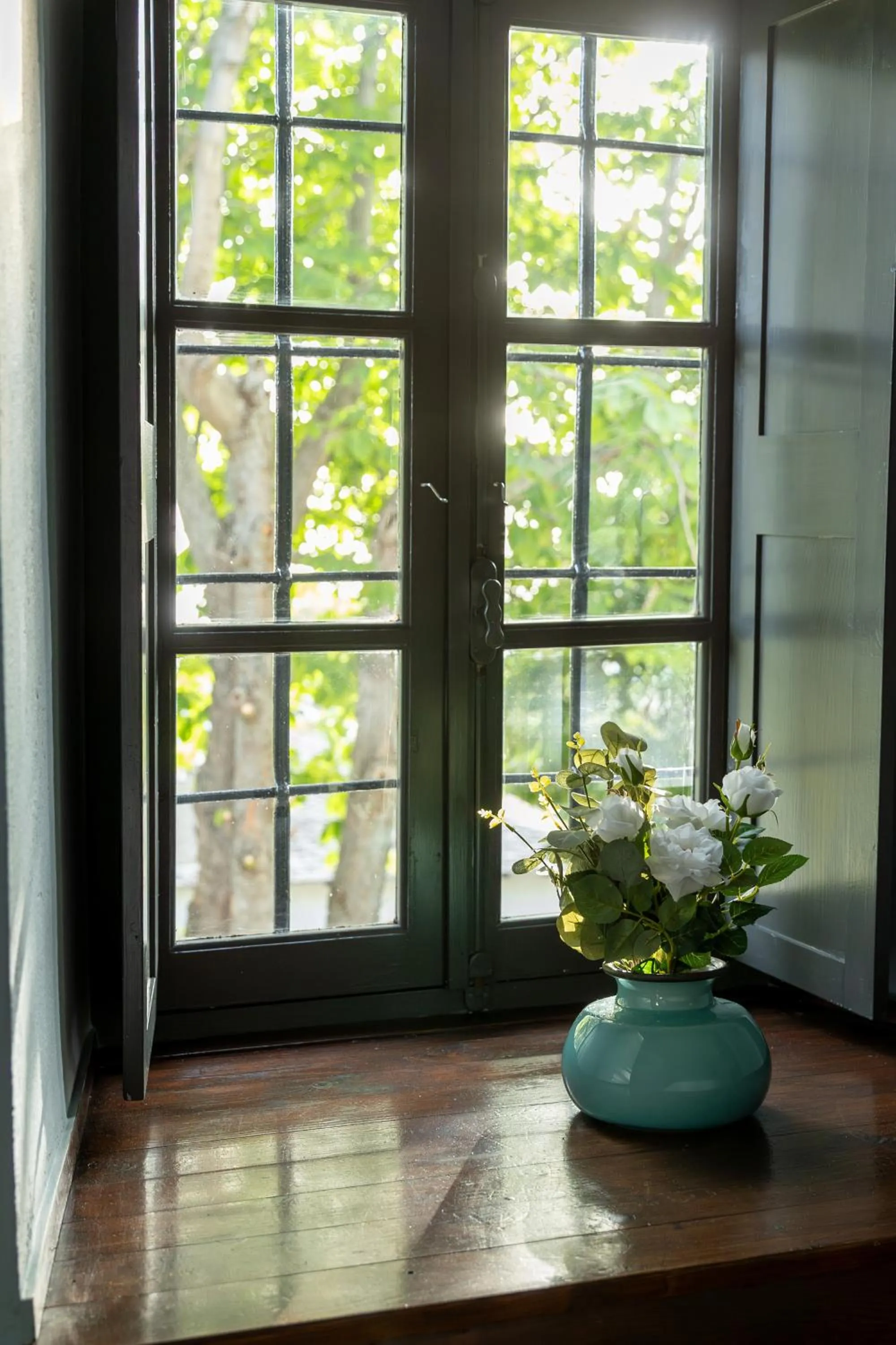 Decorative detail in Kenta Mountain Hotel & Gastrobar