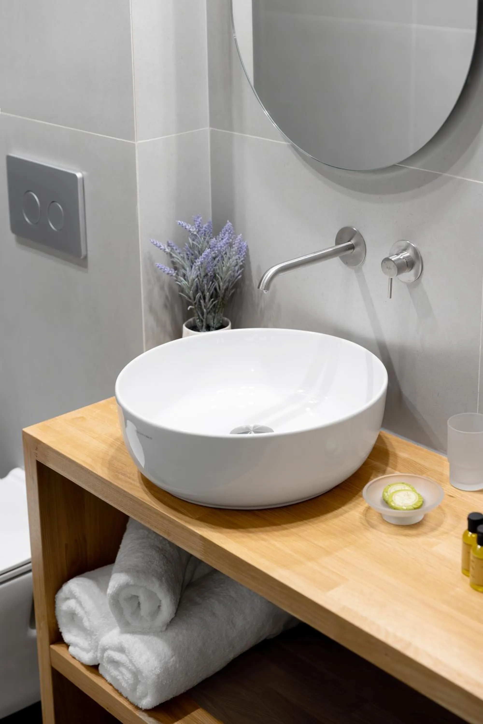 Bathroom in Kenta Mountain Hotel & Gastrobar