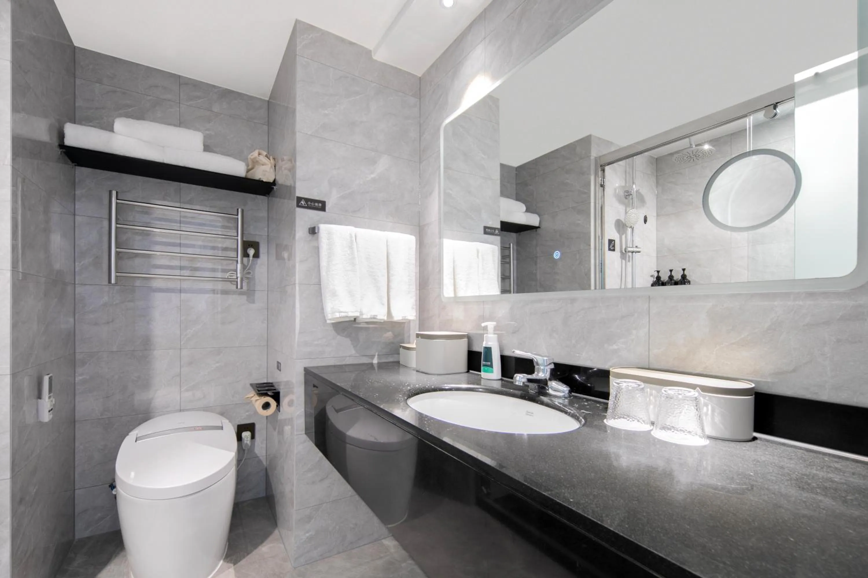 Atour X Hotel Ningbo Railway Station North Square