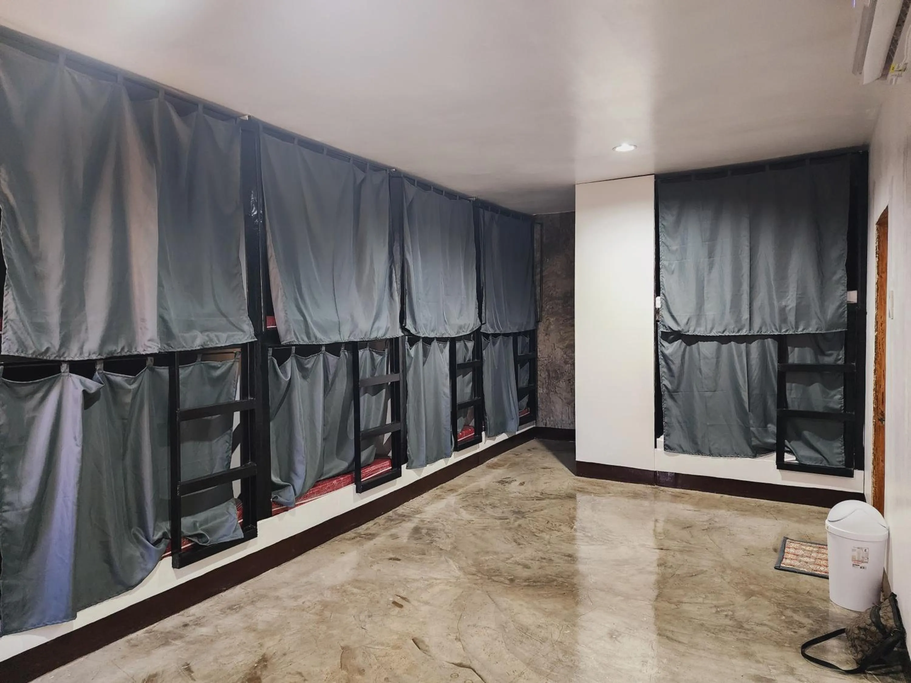 Bedroom in HYD Hostel Moalboal