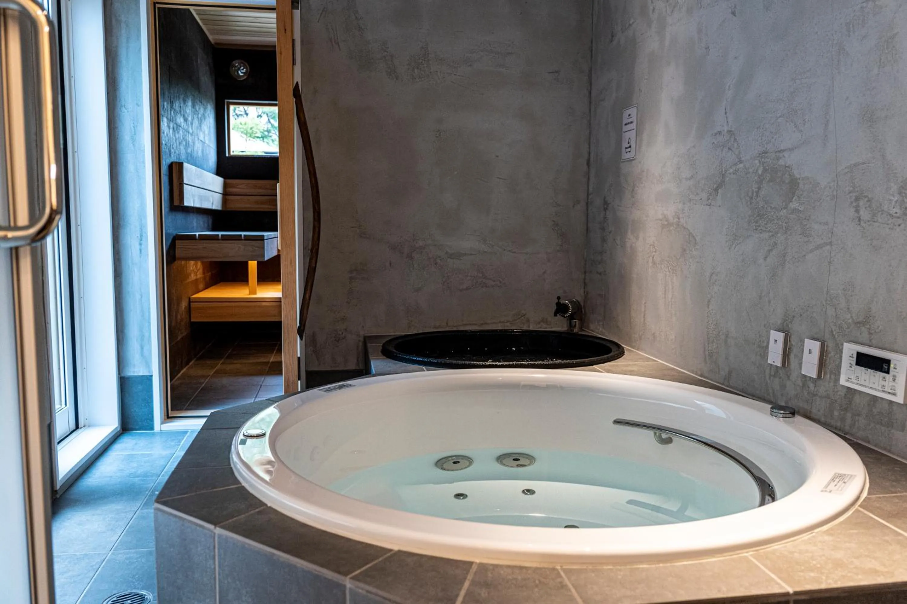 Bath in SAUNA VILLA 然