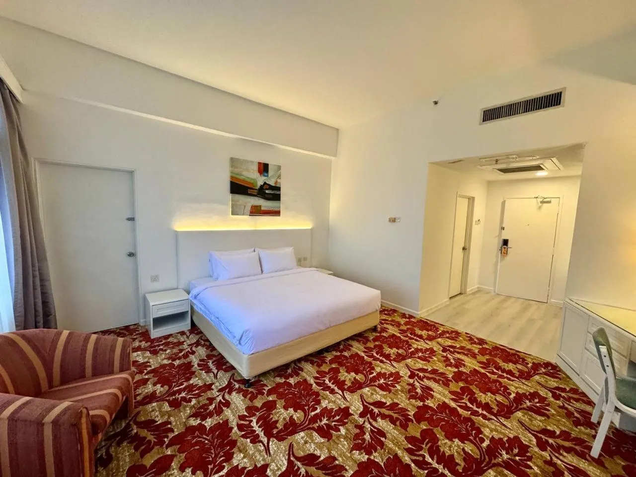 Bed in ROYAL PARK HOTEL @ UNITEN