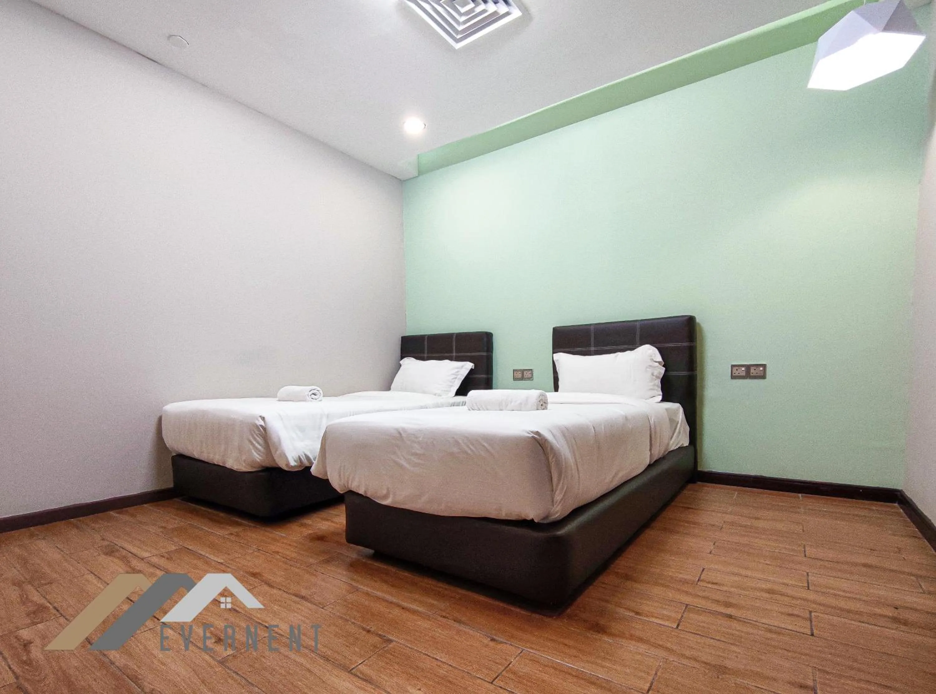 Bedroom, Bed in The Loft Hostel by Evernent