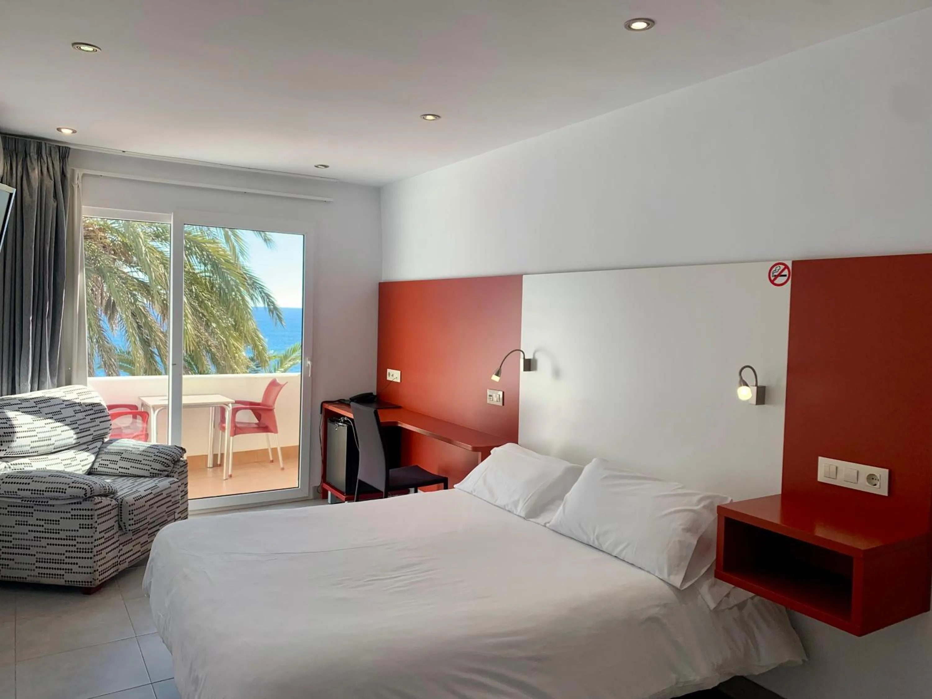 Shower, Bed in Hospedium Hotel Continental