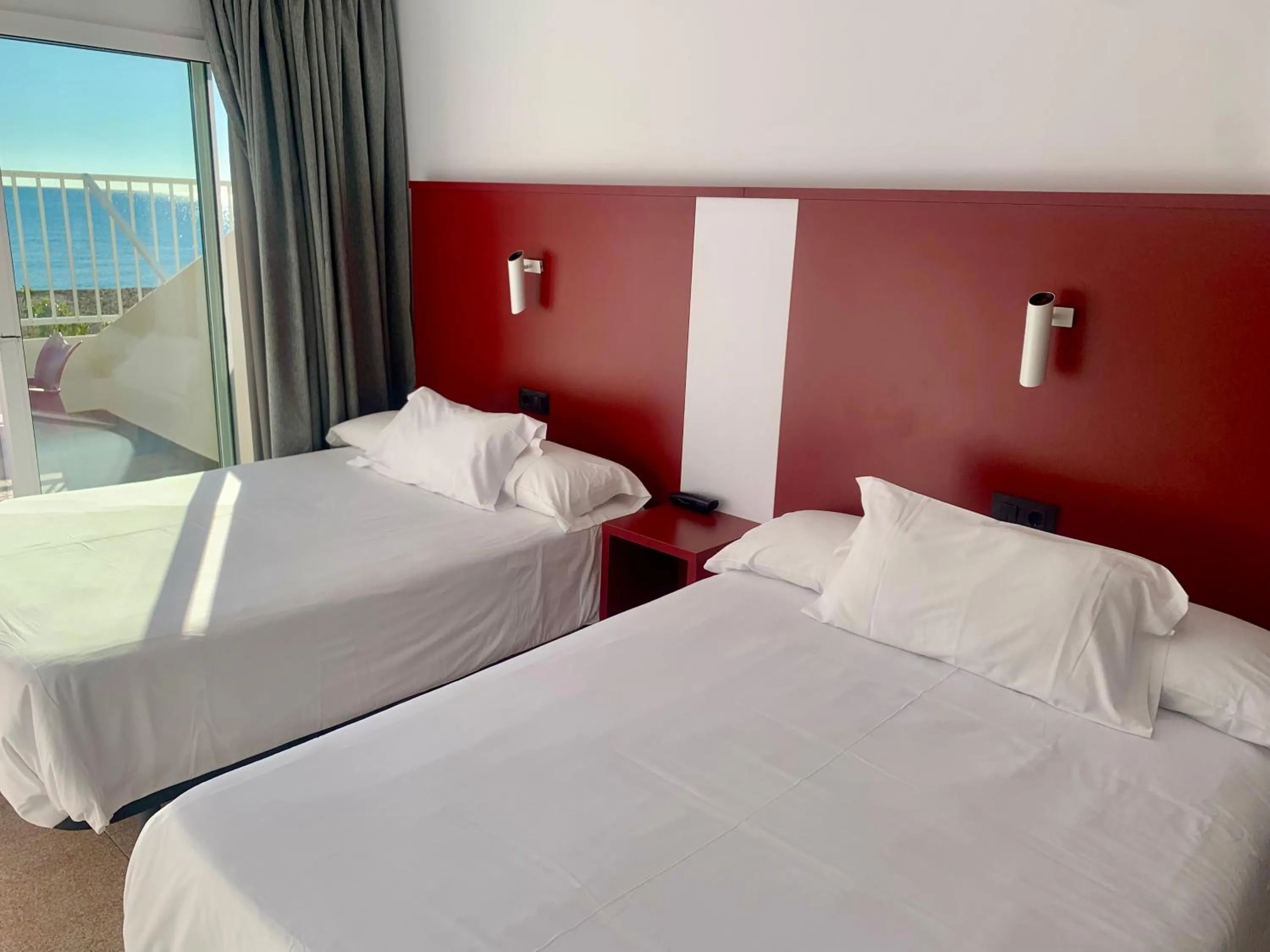 Shower, Bed in Hospedium Hotel Continental