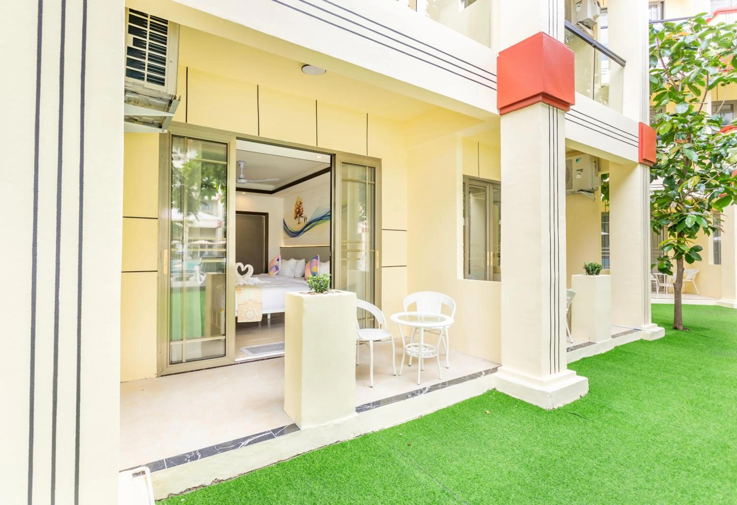 Patio in Mermaid Beach Resort