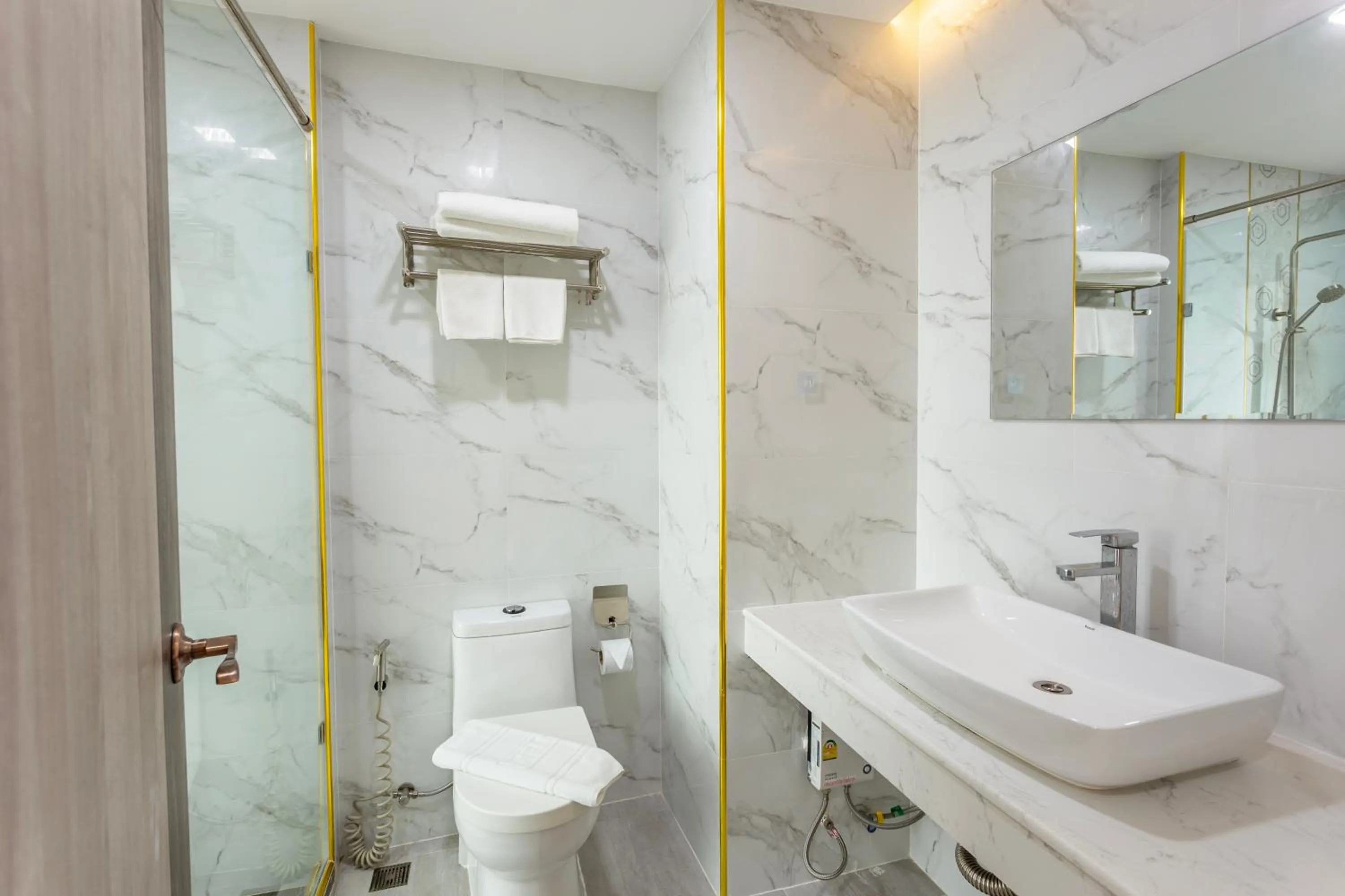 Toilet in Mermaid Beach Resort