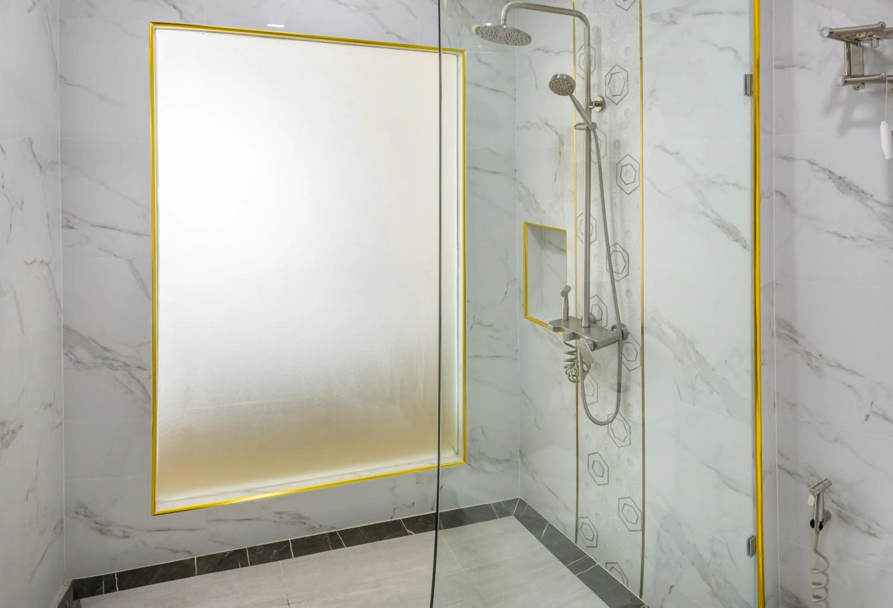 Shower in Mermaid Beach Resort