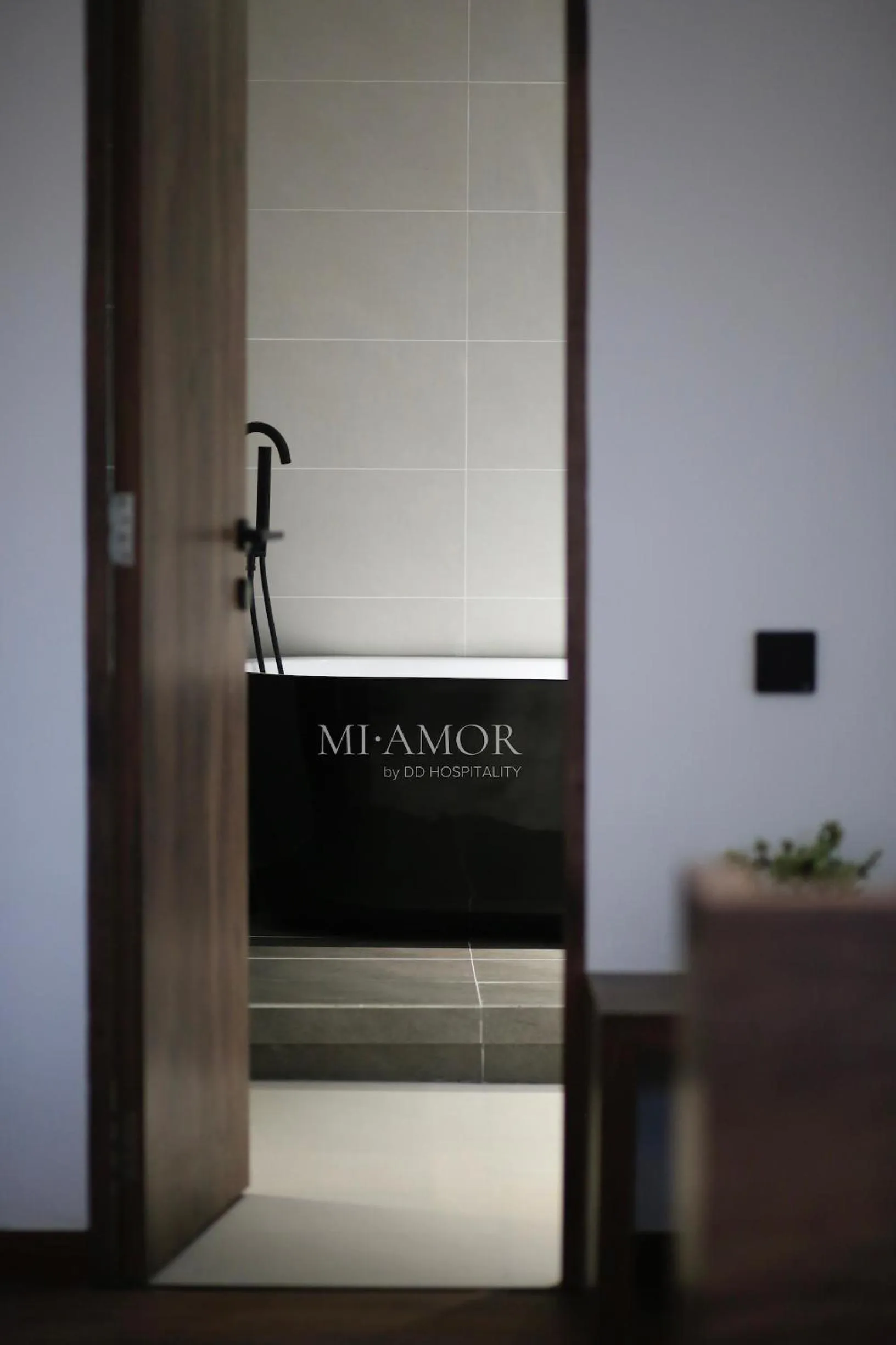 Shower in DD Hospitality - Mi Amor Da Lat