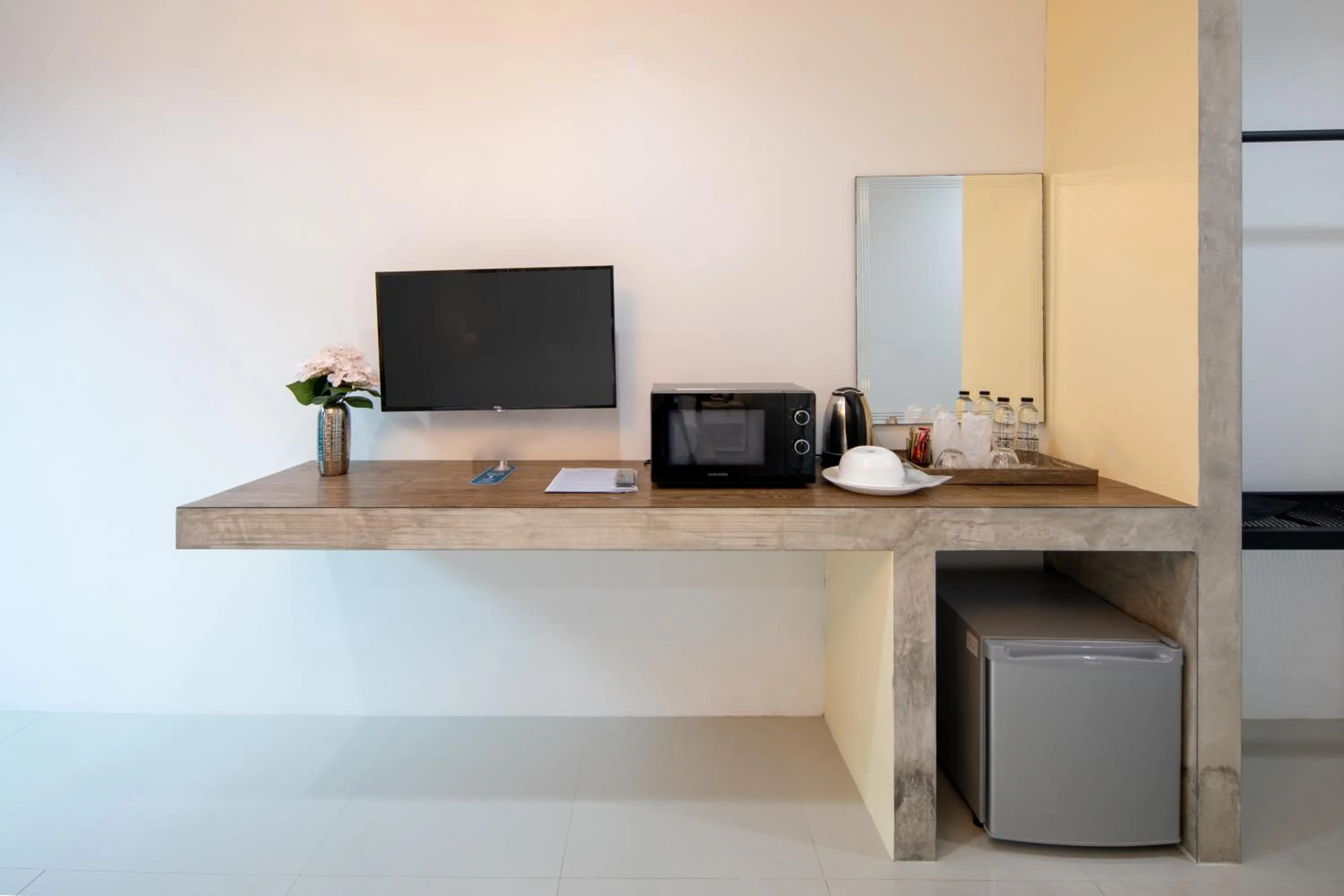 TV and multimedia in Chanakarn Pool Access Rawai