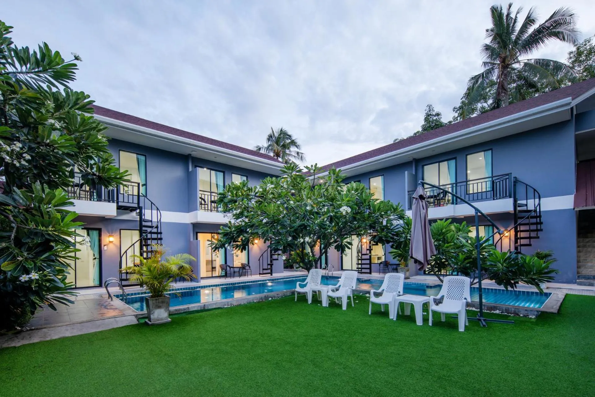 Property building in Chanakarn Pool Access Rawai