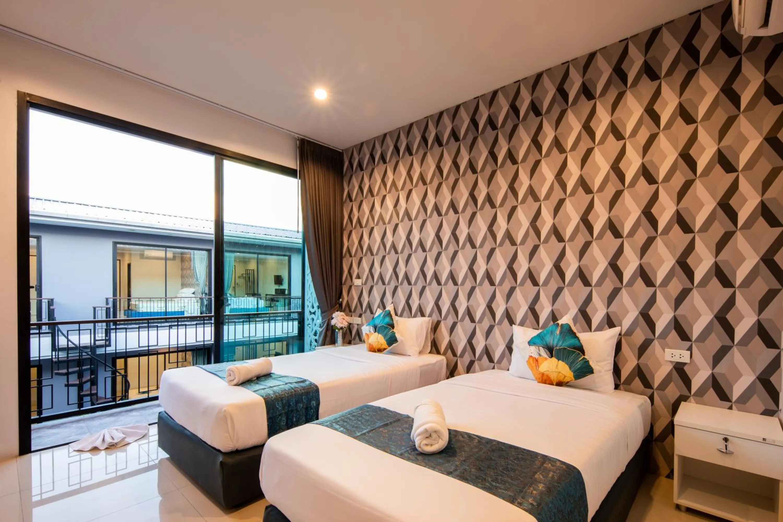 Bed in Chanakarn Pool Access Rawai