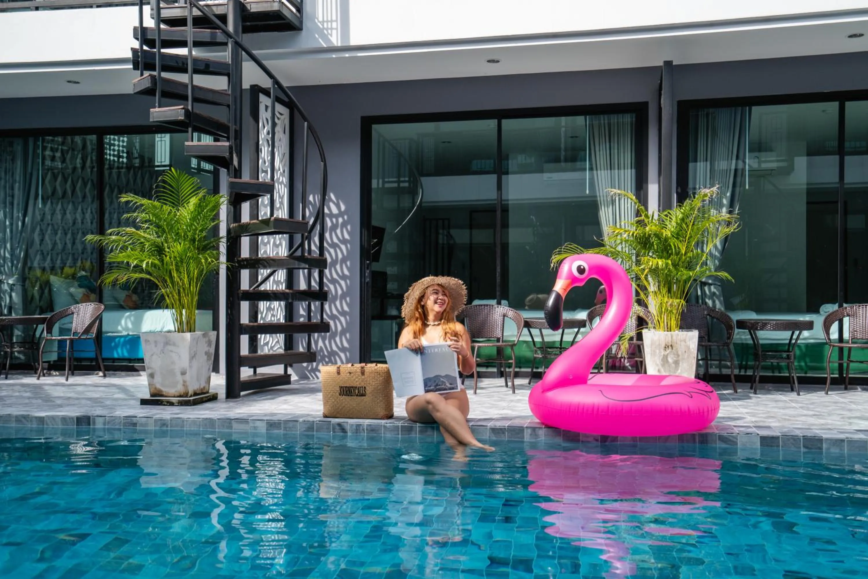 Swimming pool in Chanakarn Pool Access Rawai