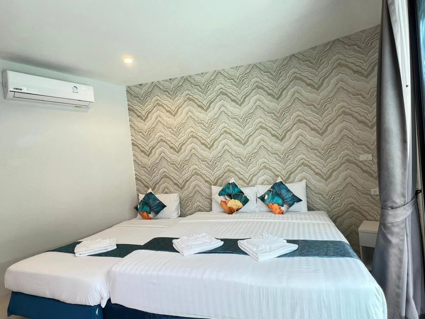 Bed in Chanakarn Pool Access Rawai