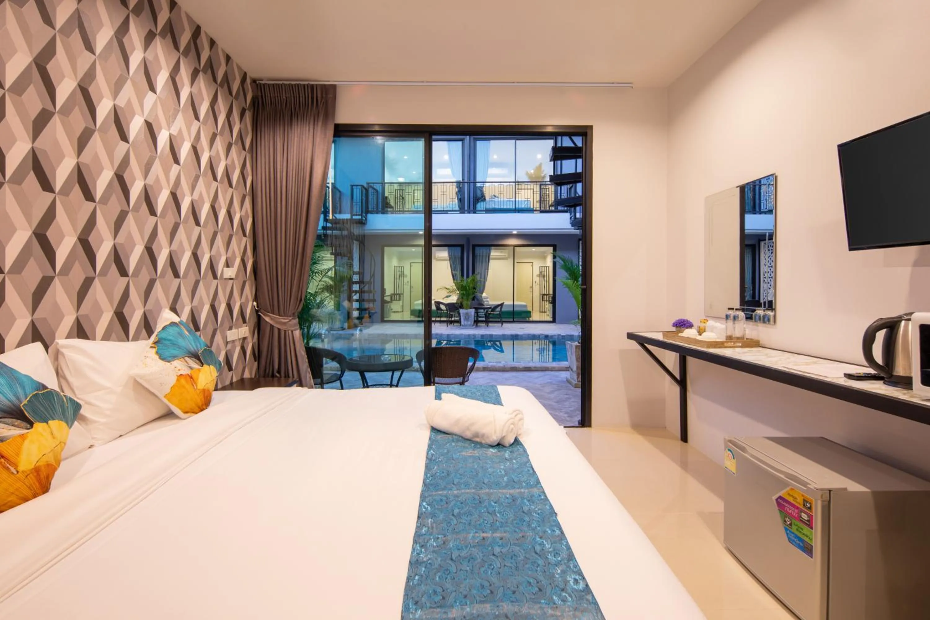 Bed in Chanakarn Pool Access Rawai