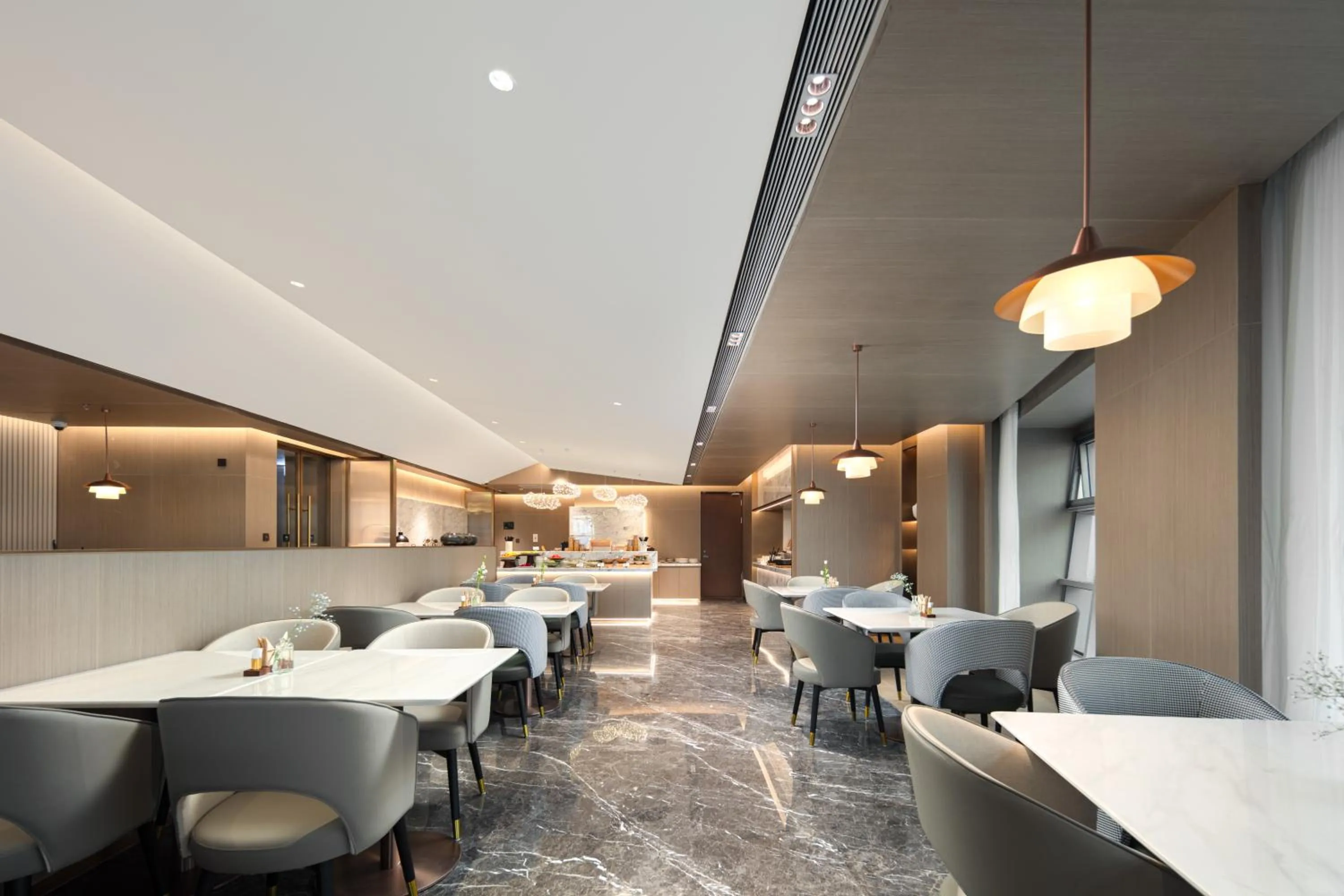 Restaurant/places to eat in Atour Hotel Shanghai South Station Shilong Road