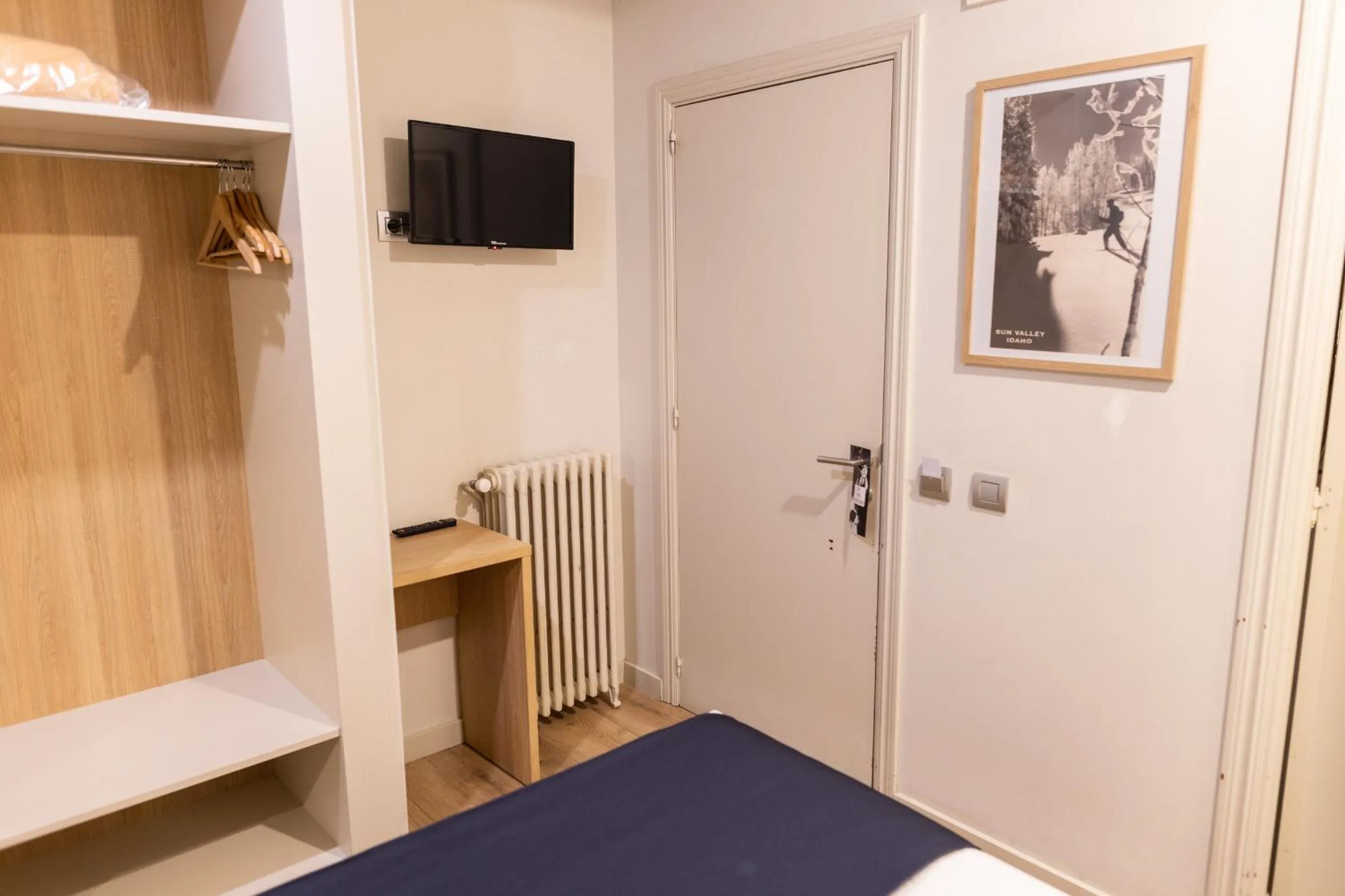 Bed in Hotel Terminus