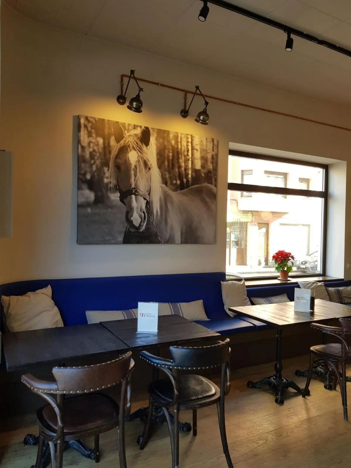 Restaurant/places to eat in Hotel Terminus