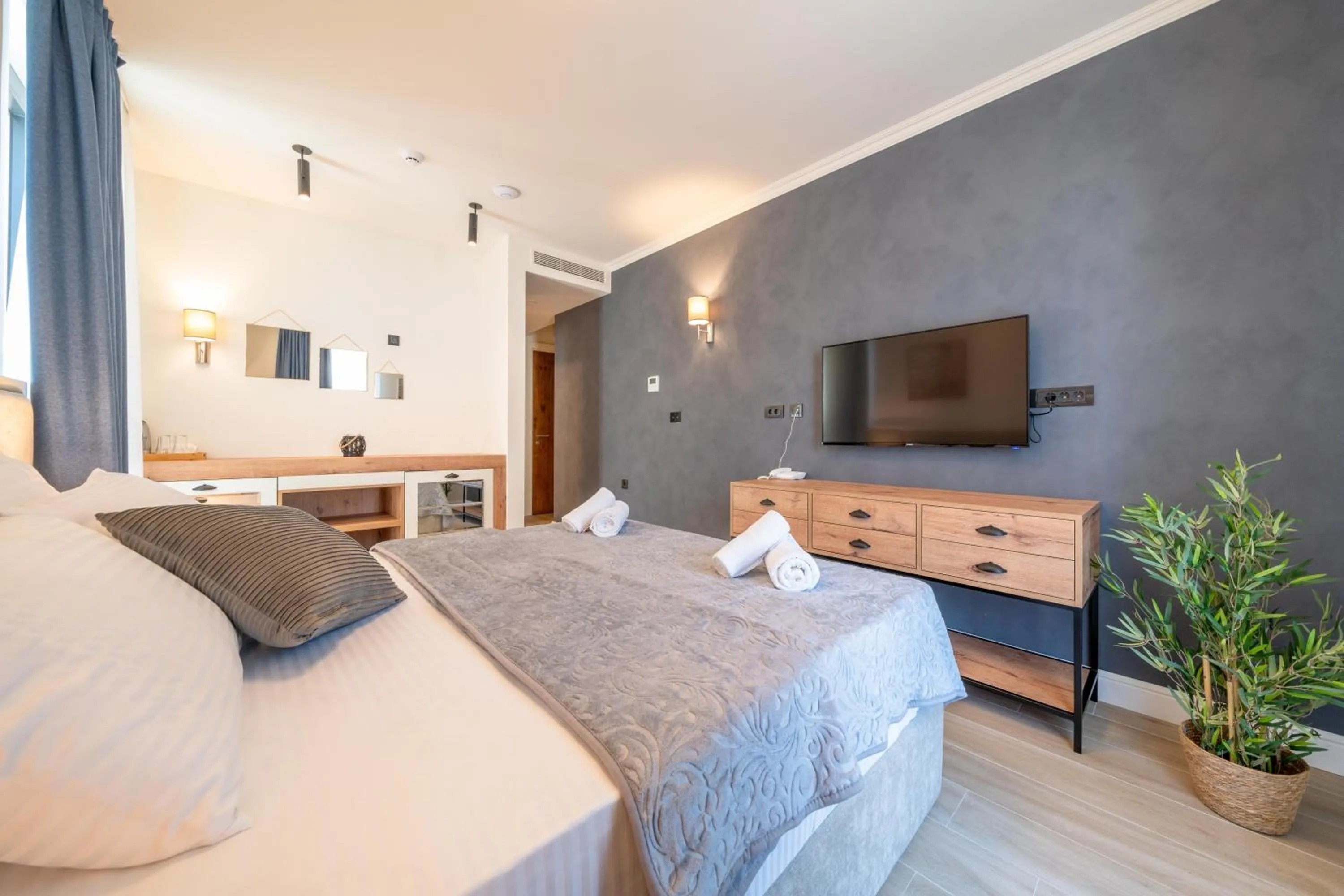 Bed in Invictus Hotel