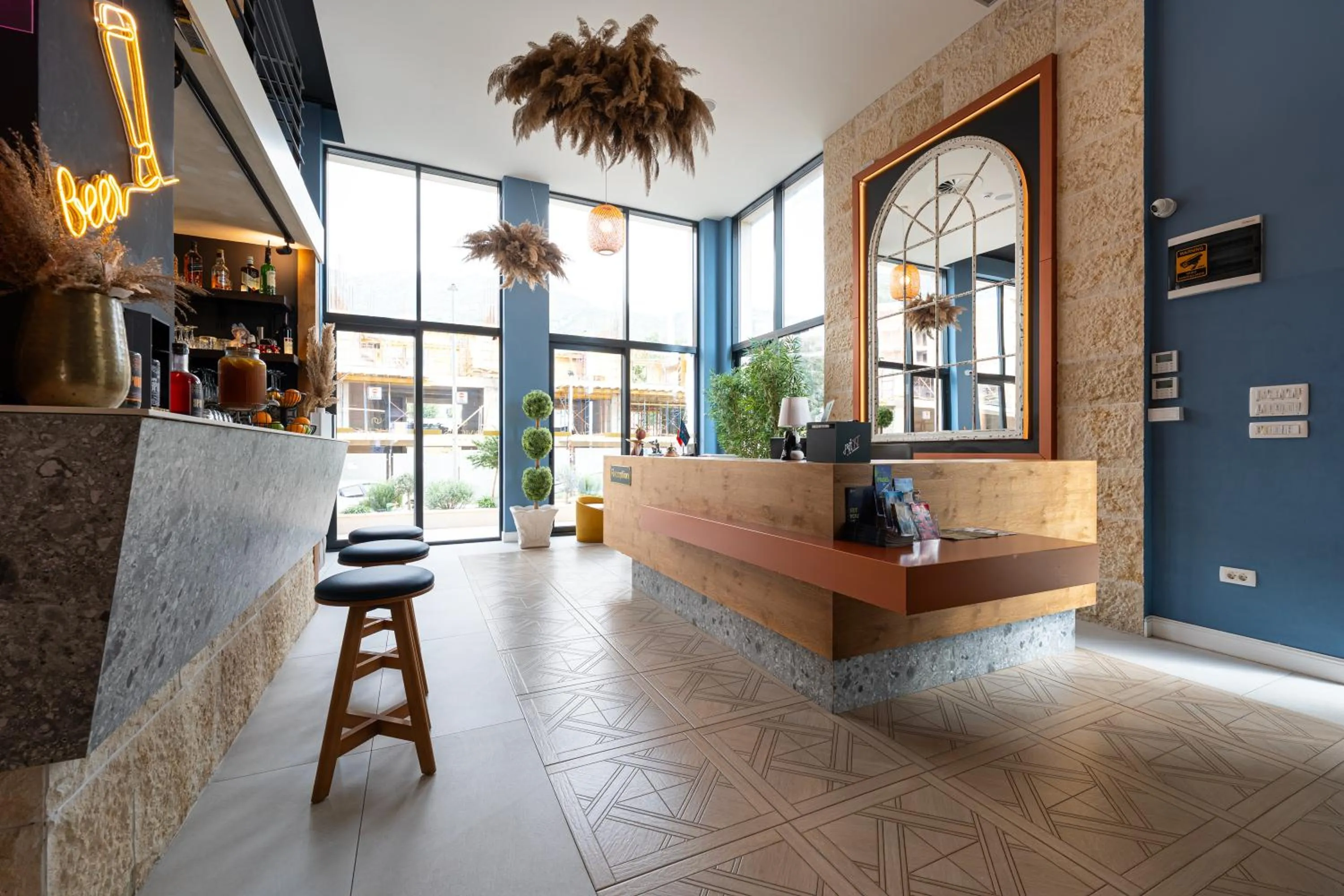 Lobby or reception in Invictus Hotel