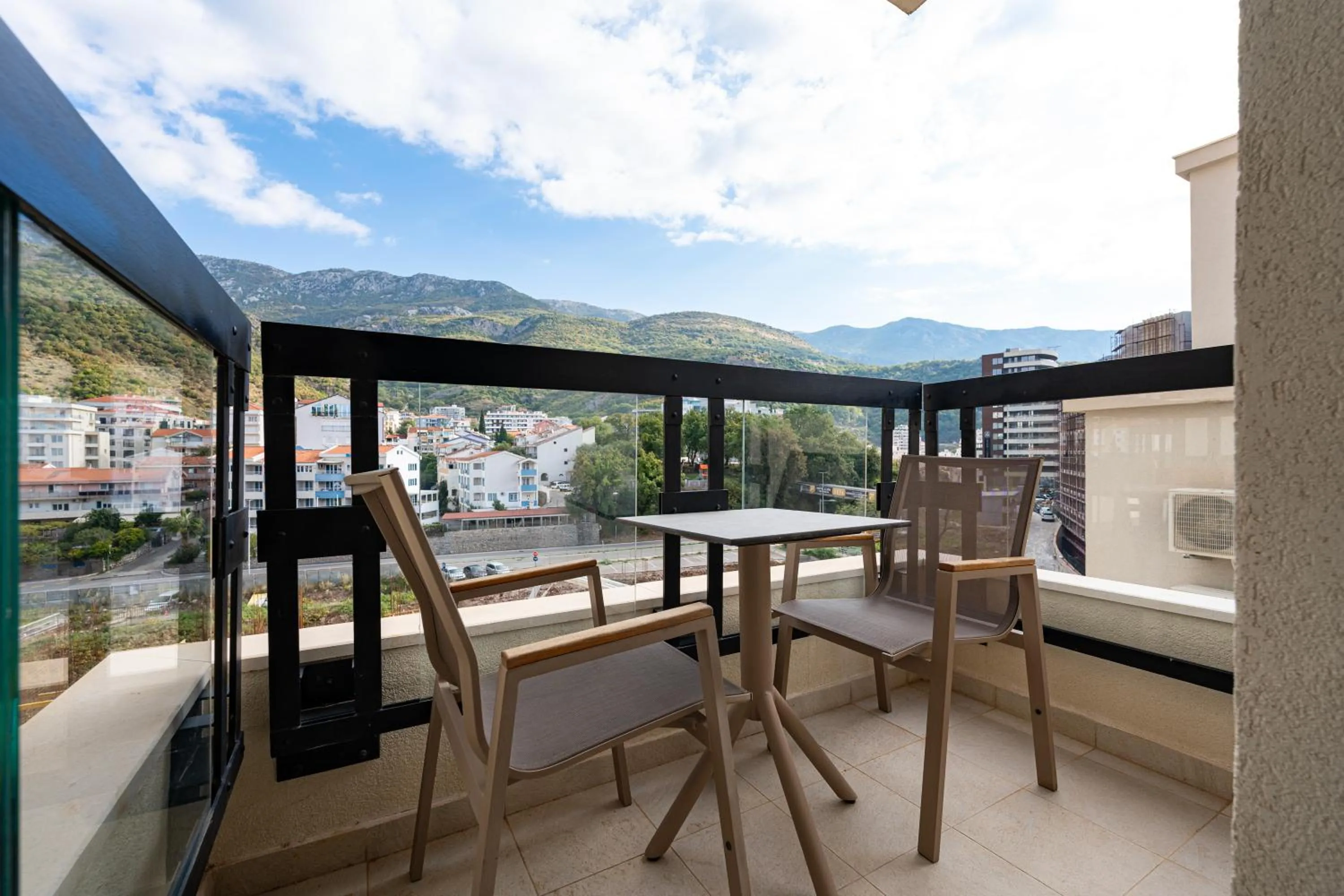 Mountain view in Invictus Hotel