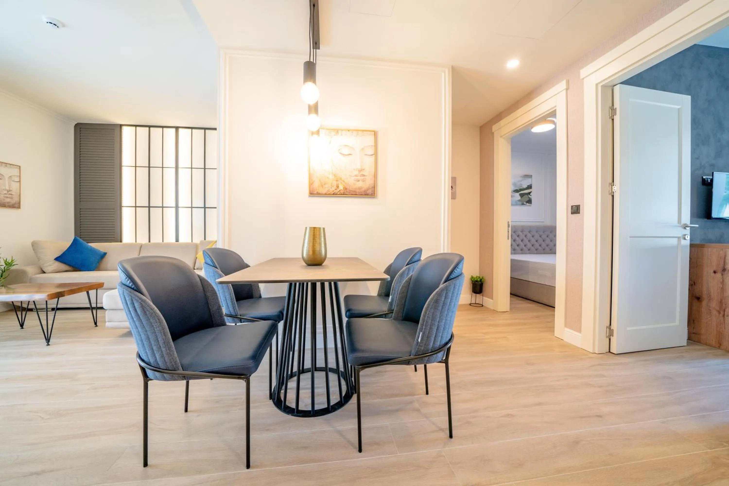 Living room in Invictus Hotel