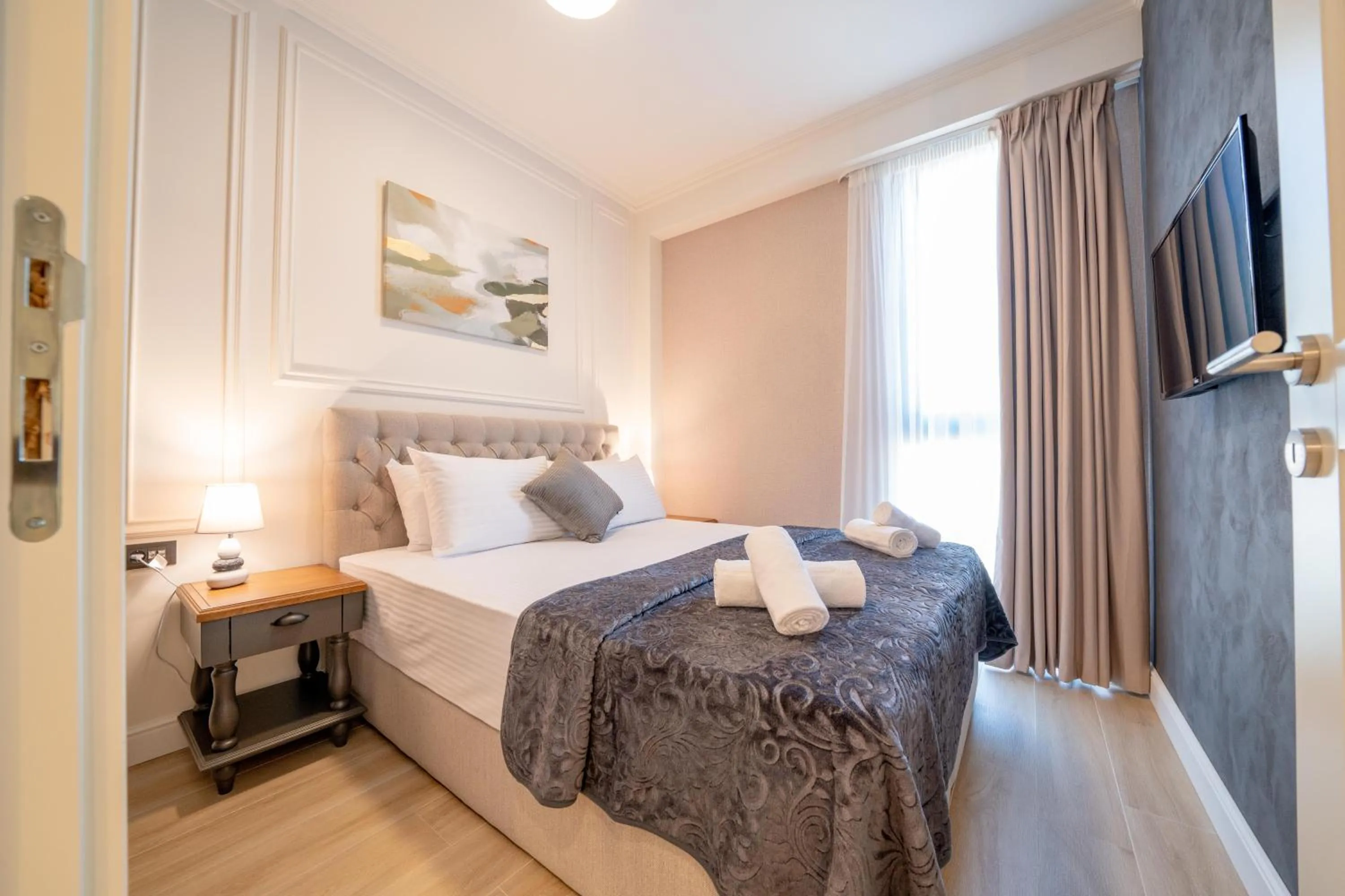 Bed in Invictus Hotel