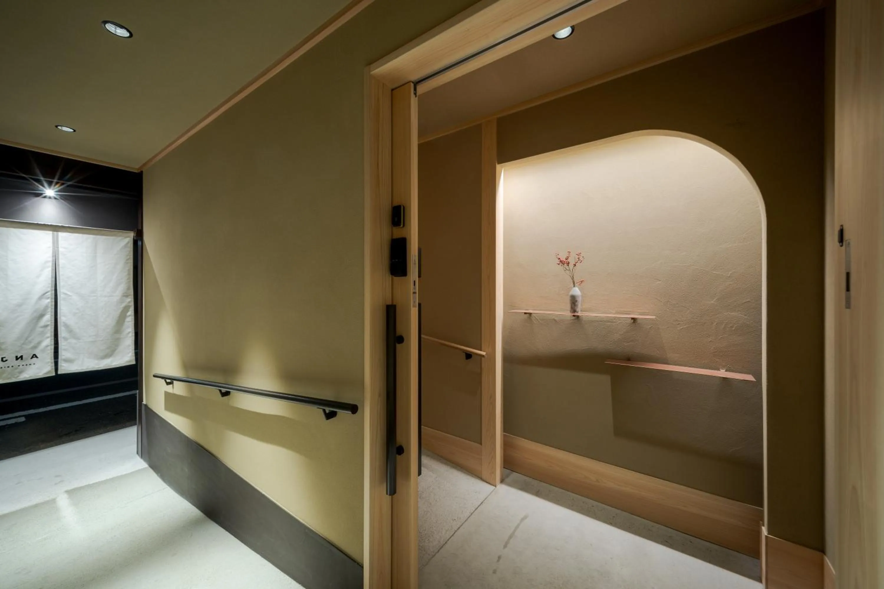 Facade/entrance in ANJIN Gosho Ebisugawa