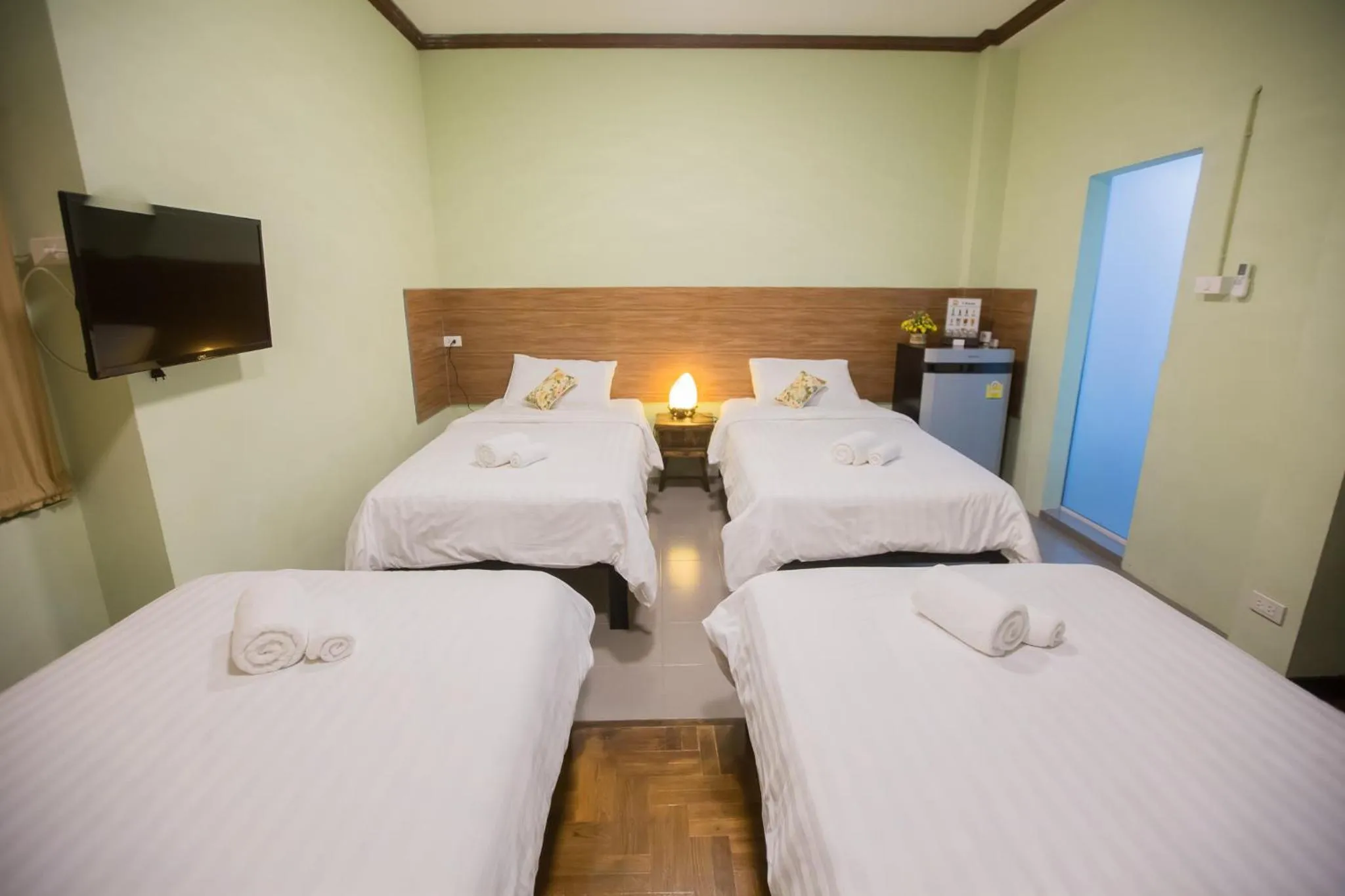 Photo of the whole room, Bed in Iroom Boutique House