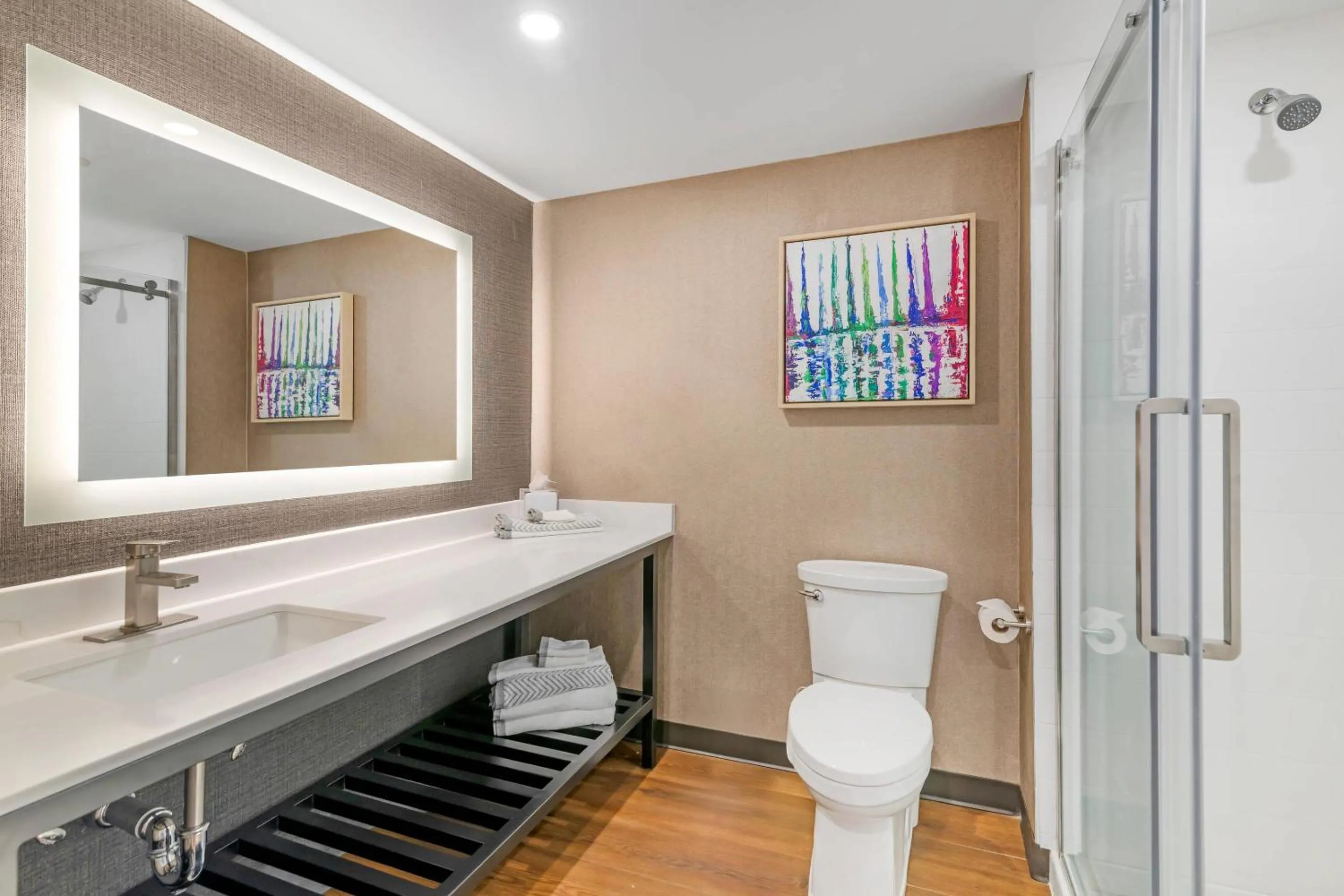 Bedroom in Cambria Hotel & Suites Plymouth