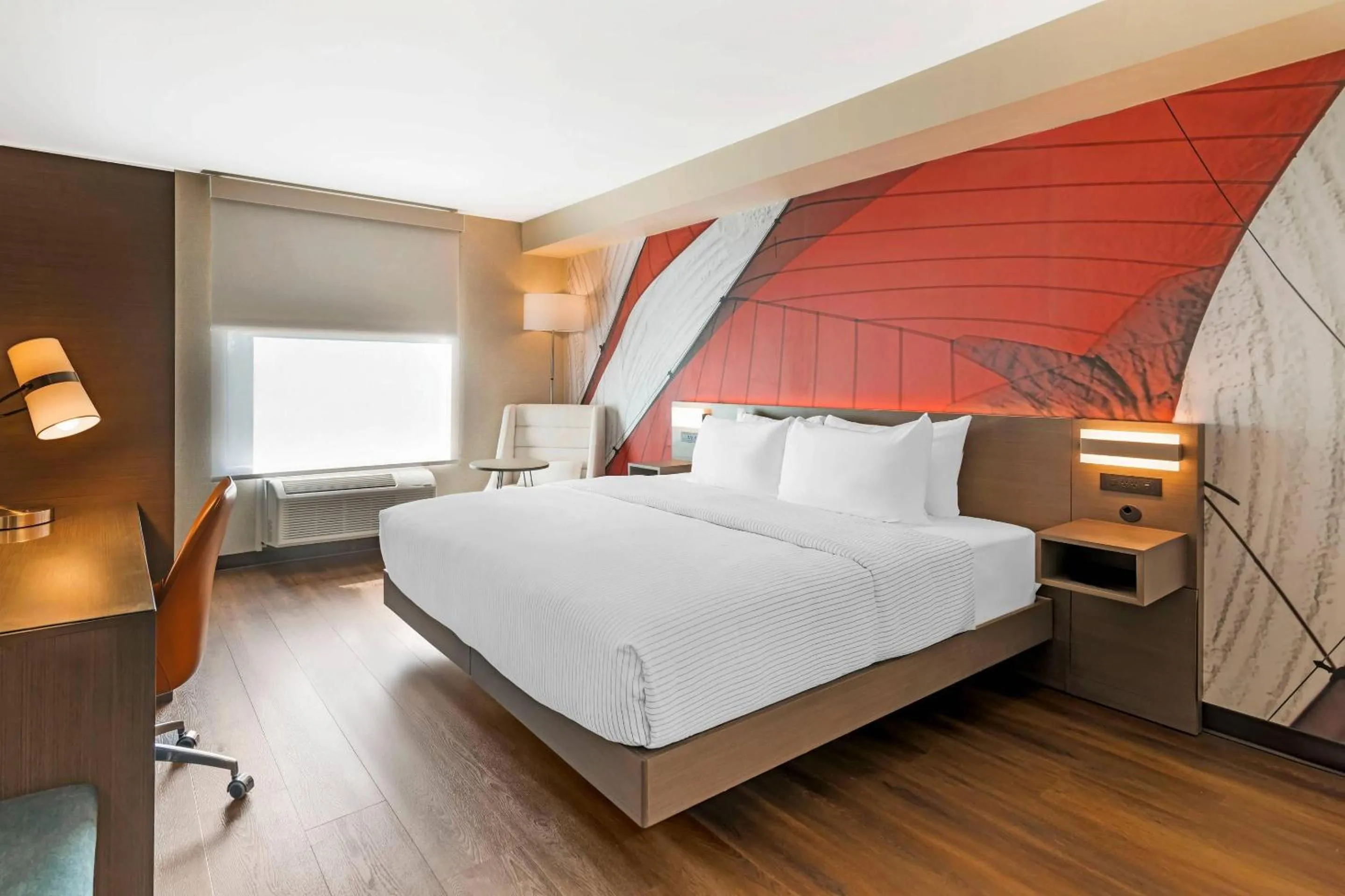 Bedroom, Bed in Cambria Hotel & Suites Plymouth