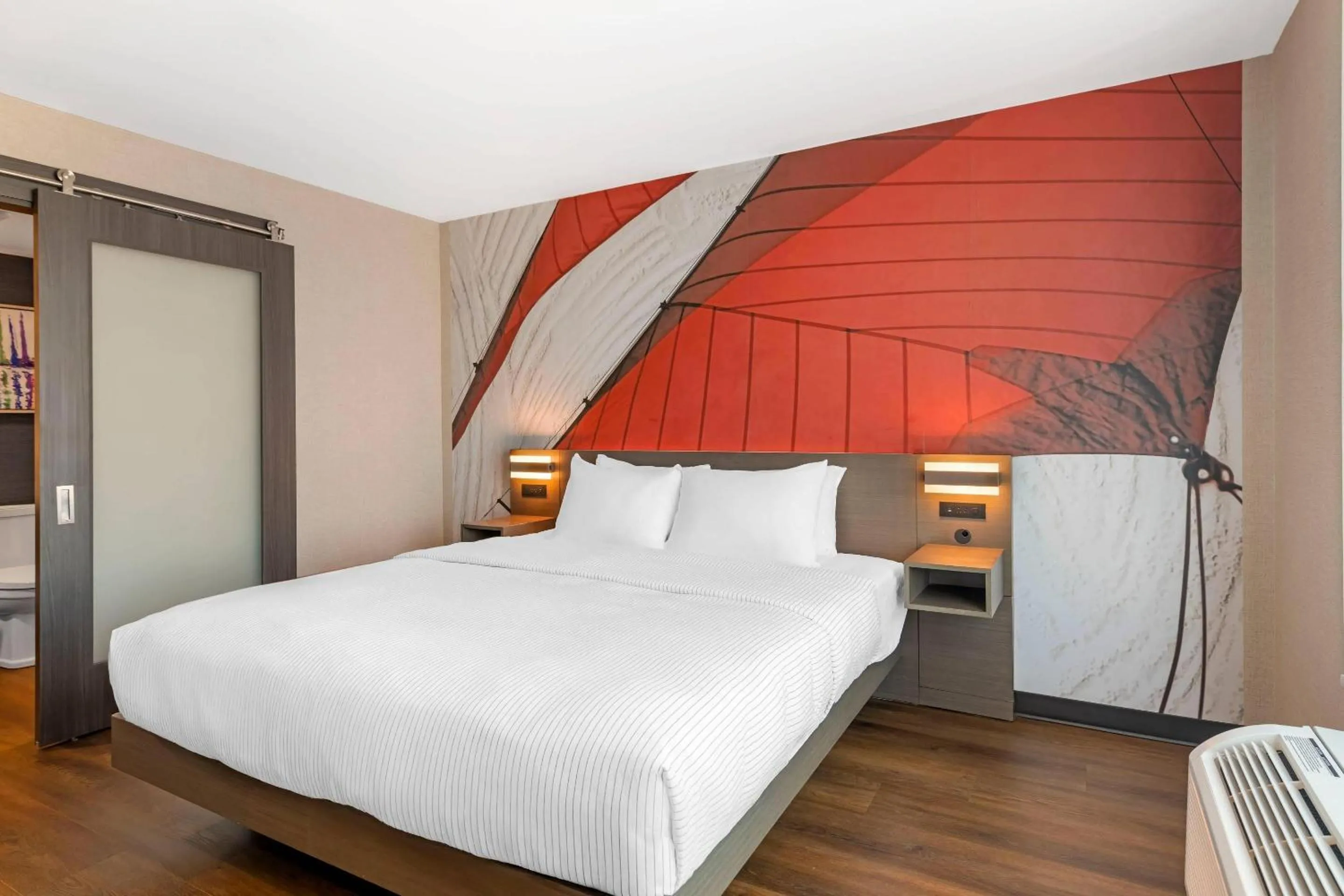 Bedroom, Bed in Cambria Hotel & Suites Plymouth