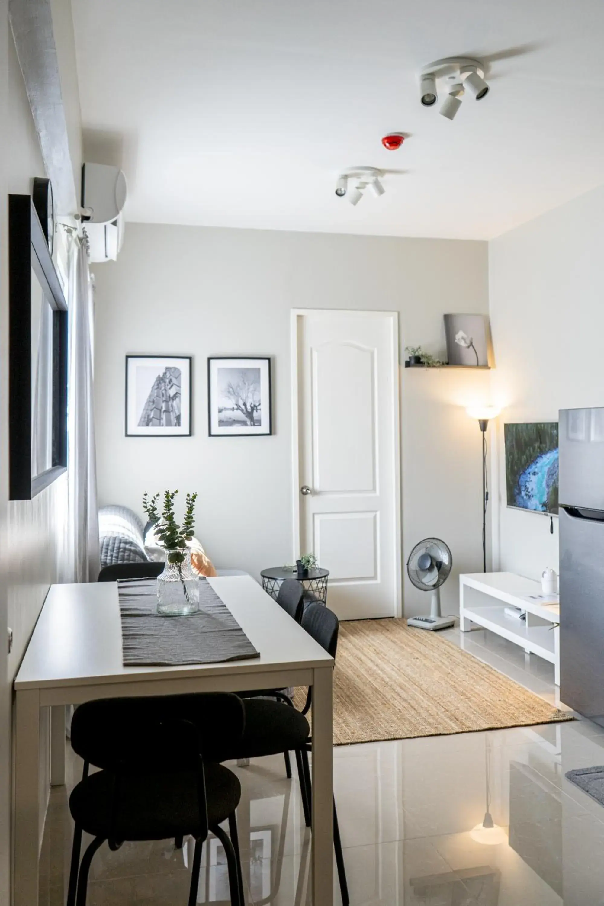 Cozy 1-bed unit near SRP Talisay Cebu Cozy 1-bed unit near SRP Talisay Cebu