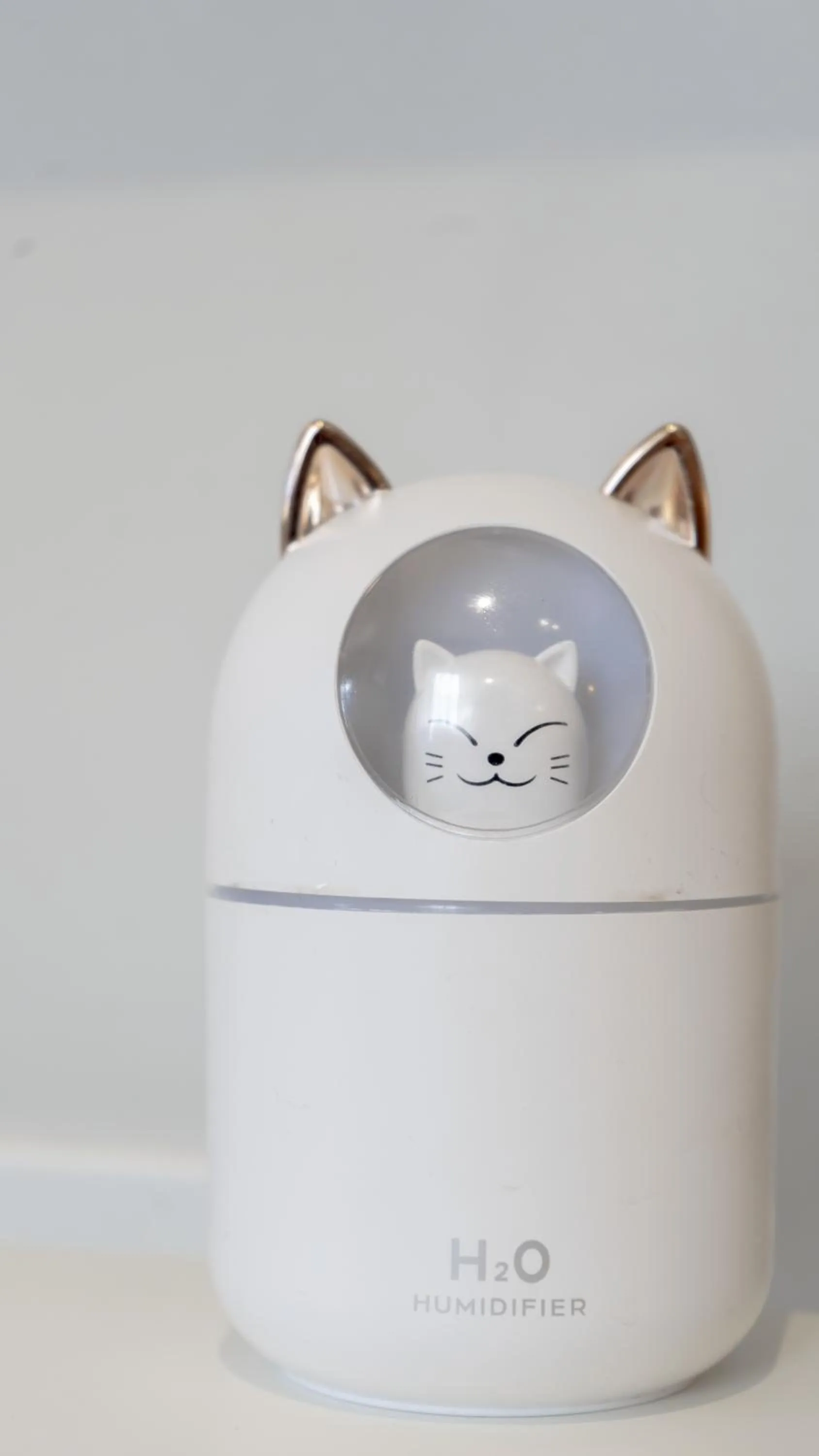 Decorative detail in Cozy 1-bed unit near SRP Talisay Cebu