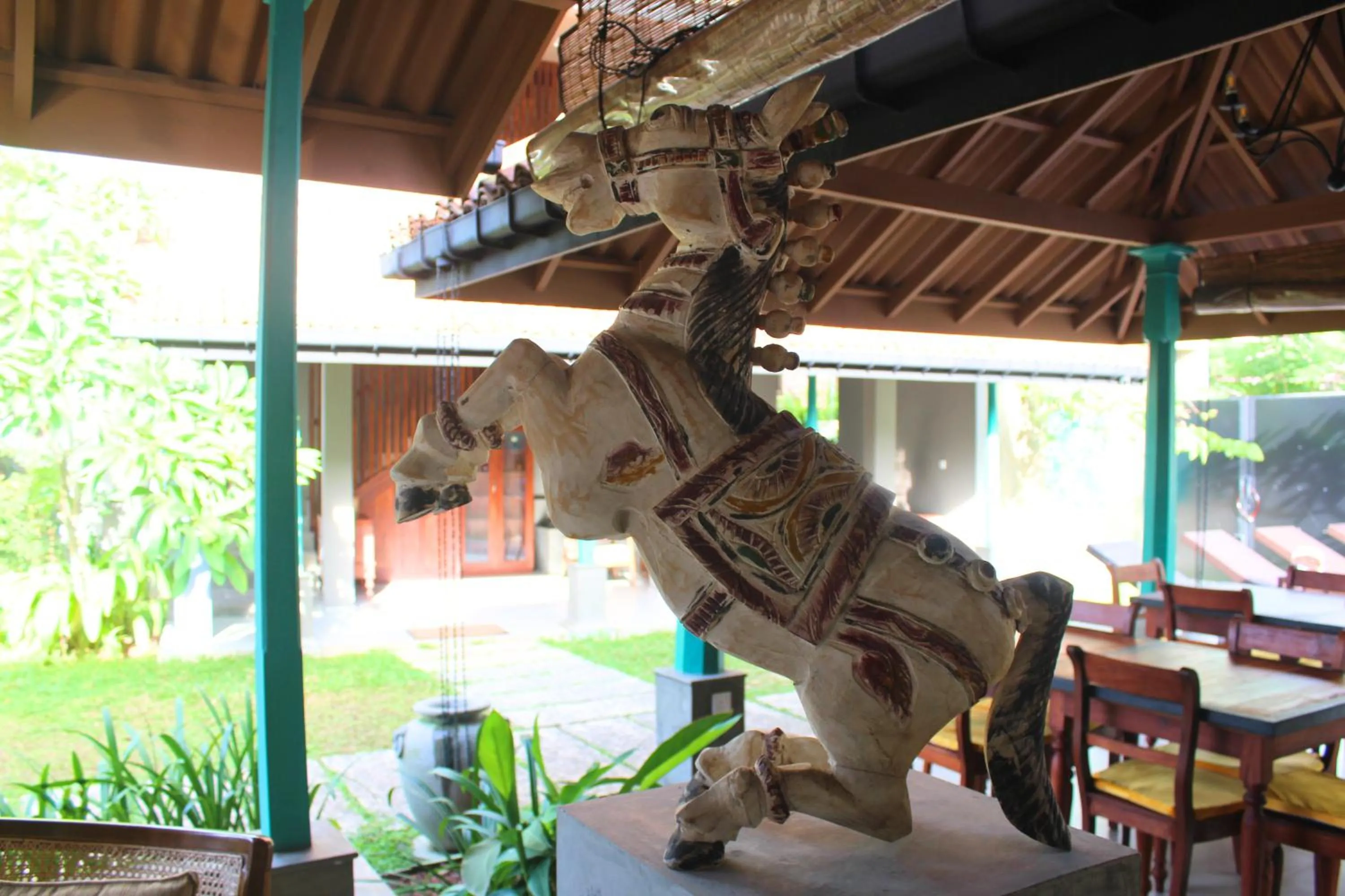 Patio in The Chariot Hikkduwa Resort