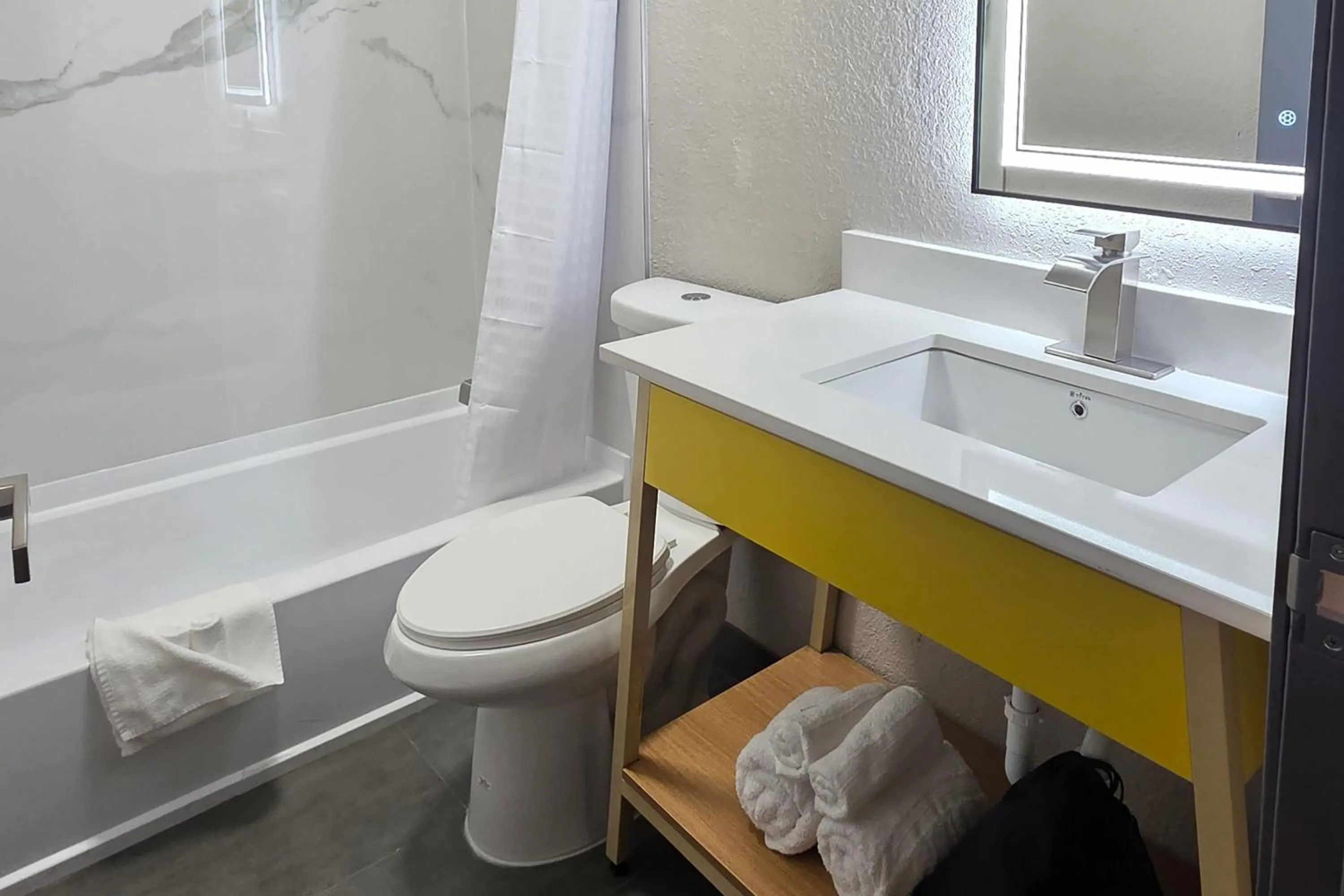 Bathroom in Days Inn by Wyndham Waukegan