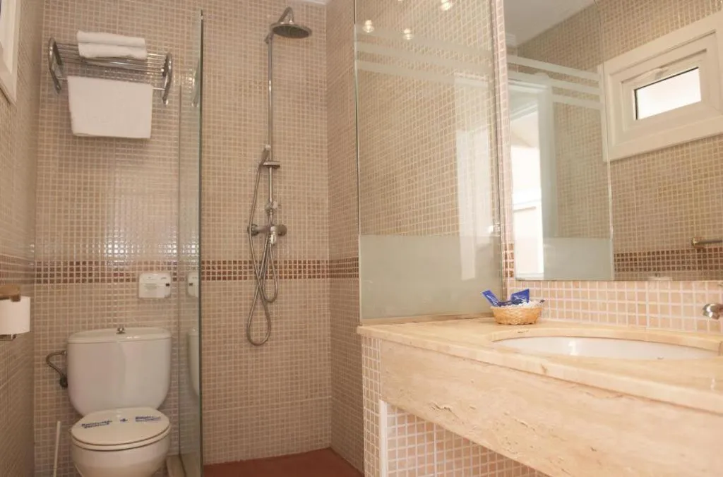 Bathroom in Lloyds Beach Club