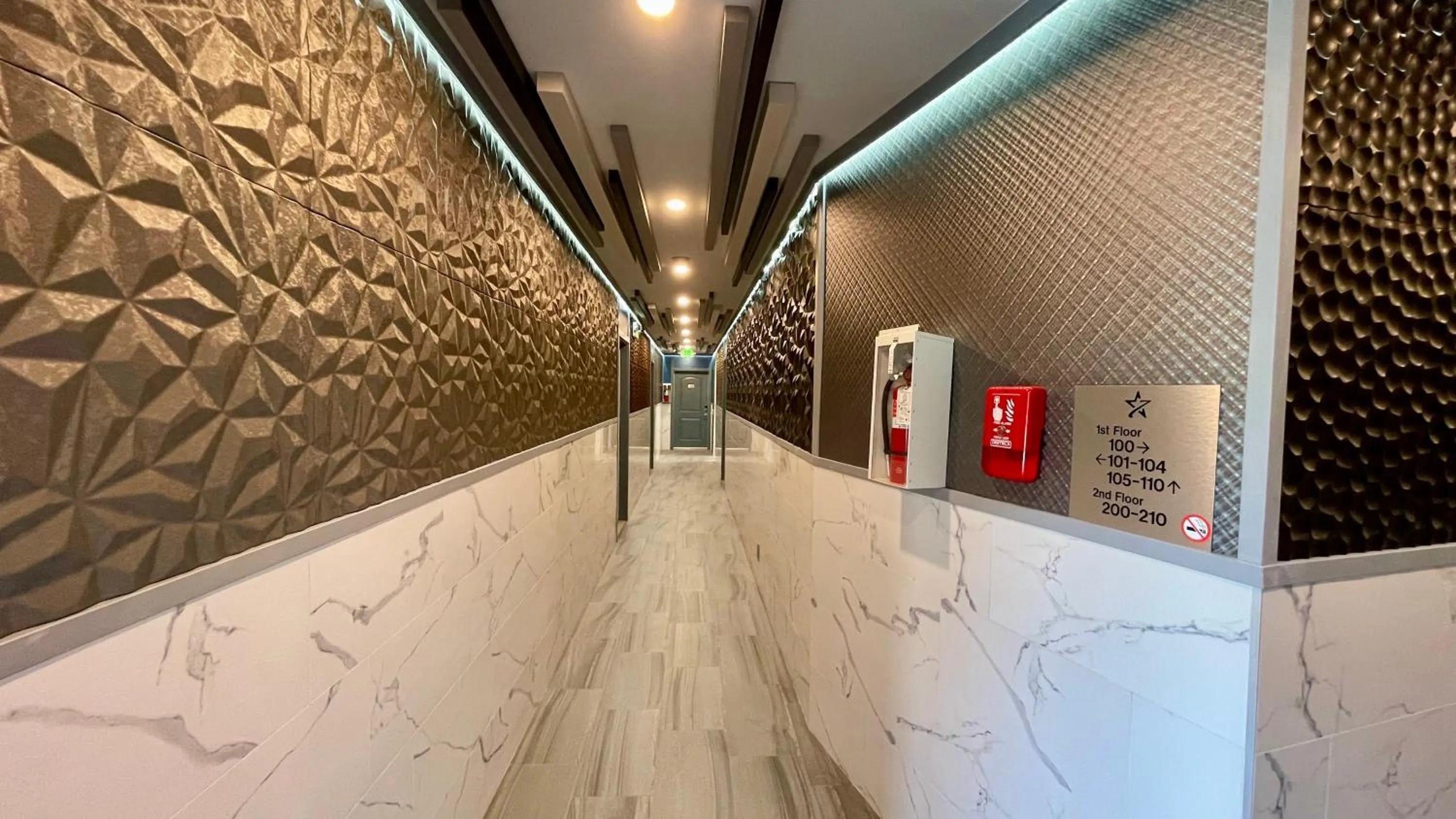 Quintessence ApartHotel