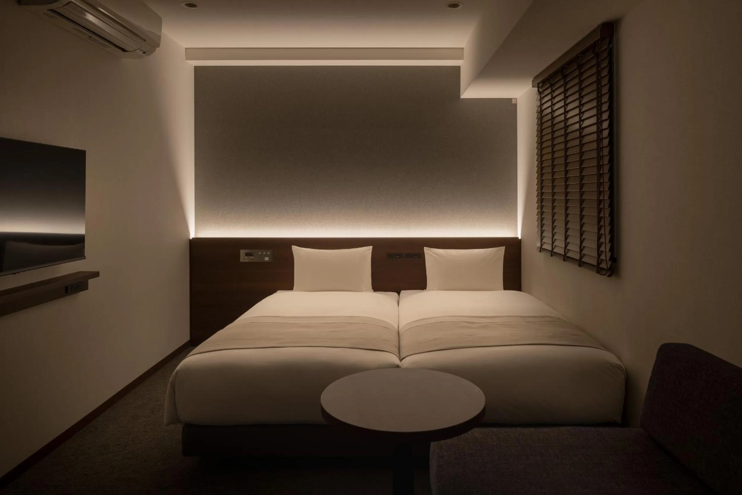 Bed in Nest Hotel Tokyo Yaesu