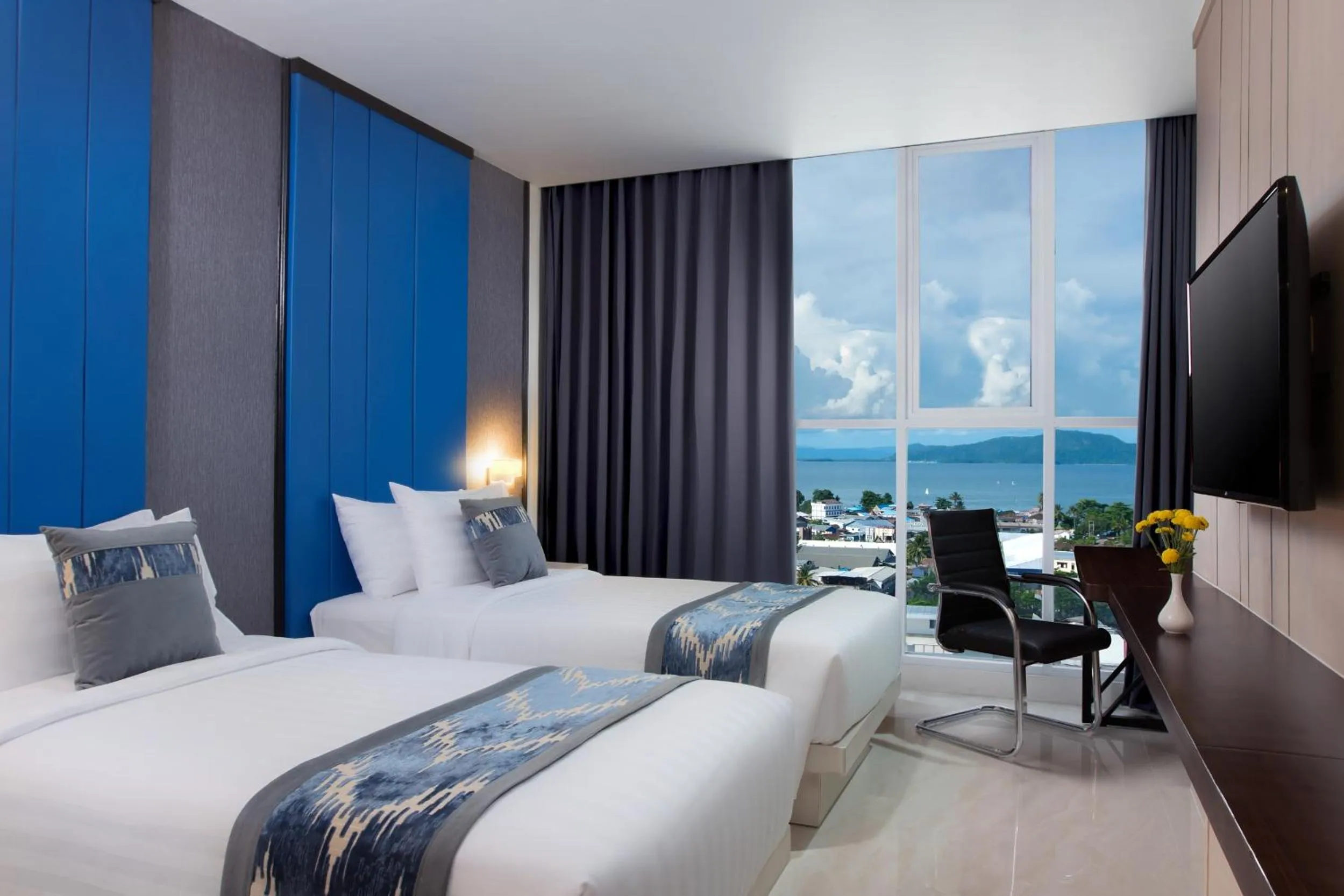 Bed in Horison Ultima Entrop Papua