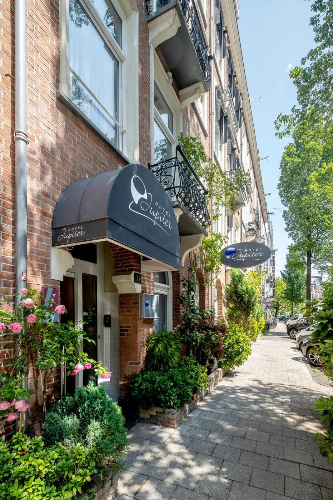 Property building in Jupiter Hotel