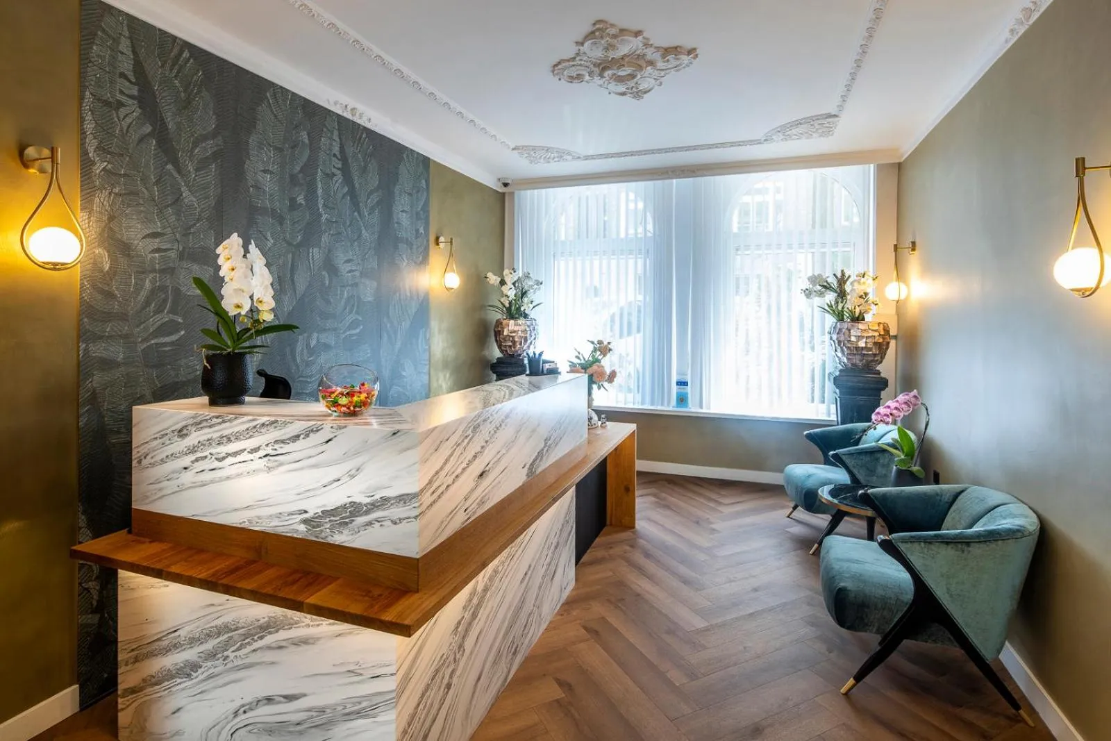 Lobby or reception, Bed in Jupiter Hotel