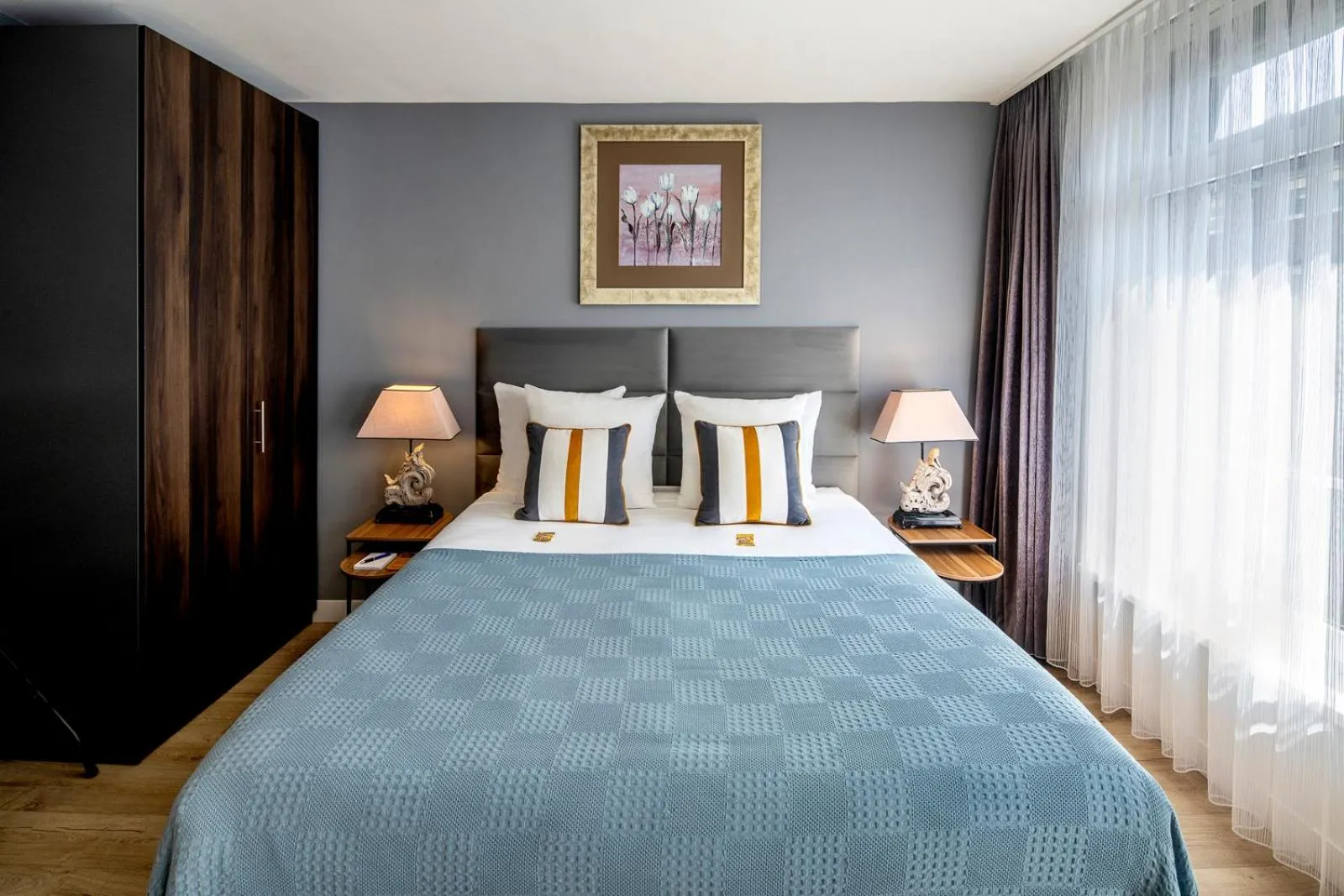 Bed in Jupiter Hotel