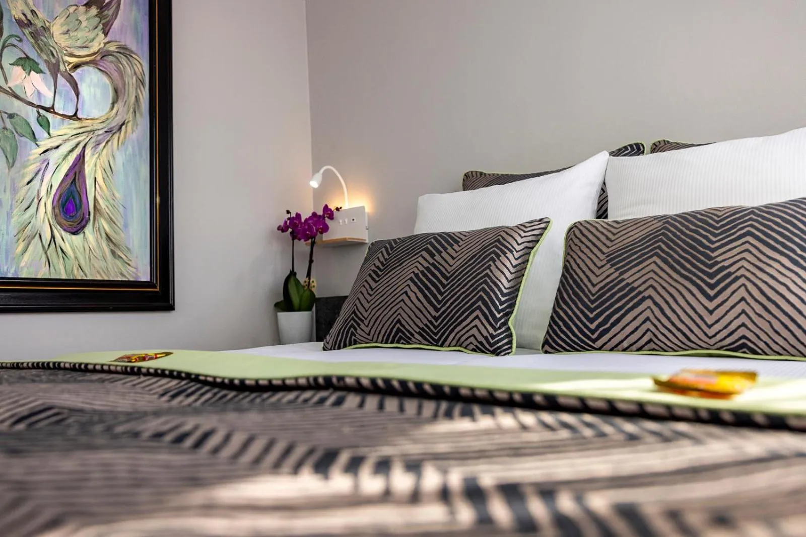 Bed in Jupiter Hotel