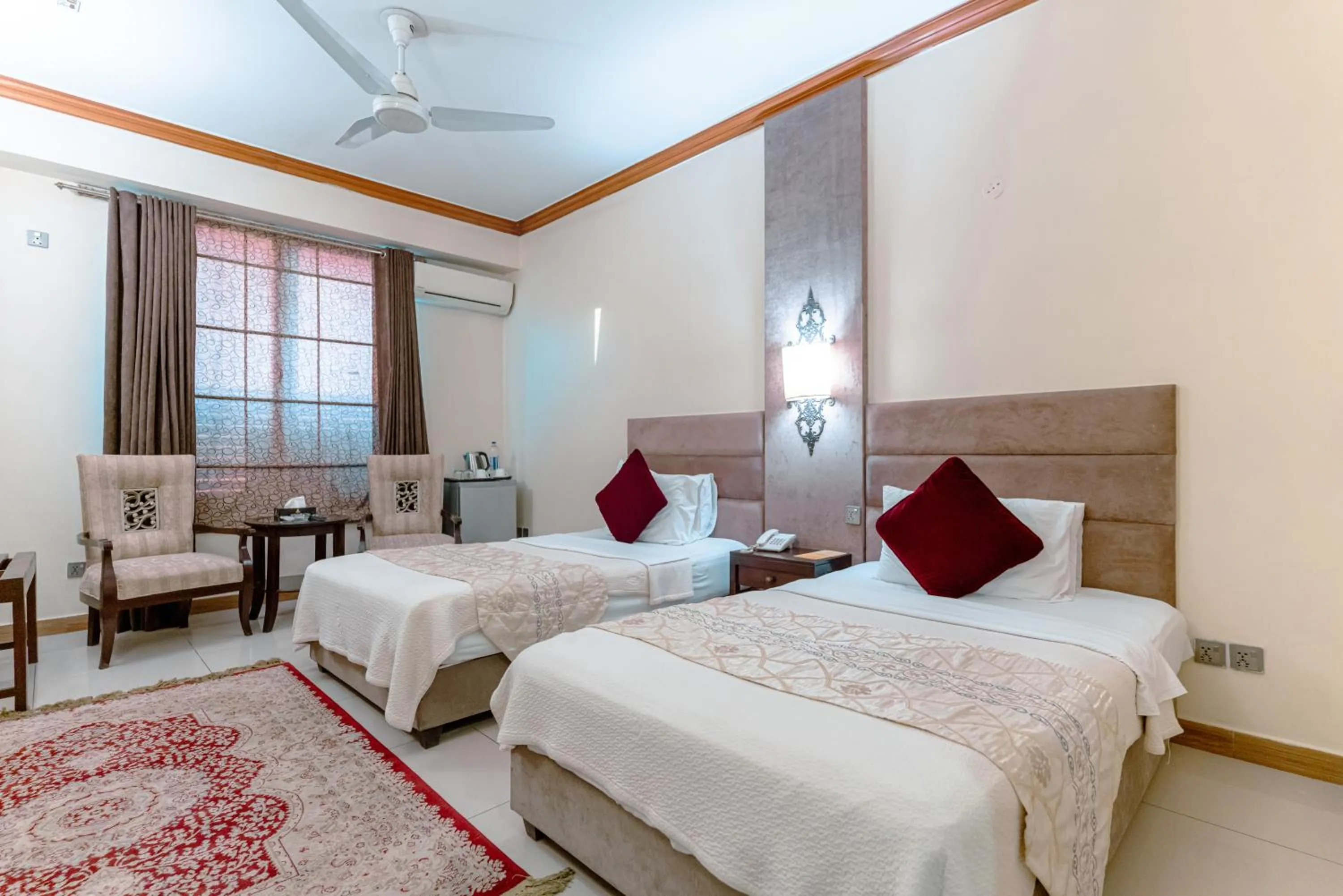 Bed in Shelton's Rezidor Peshawar