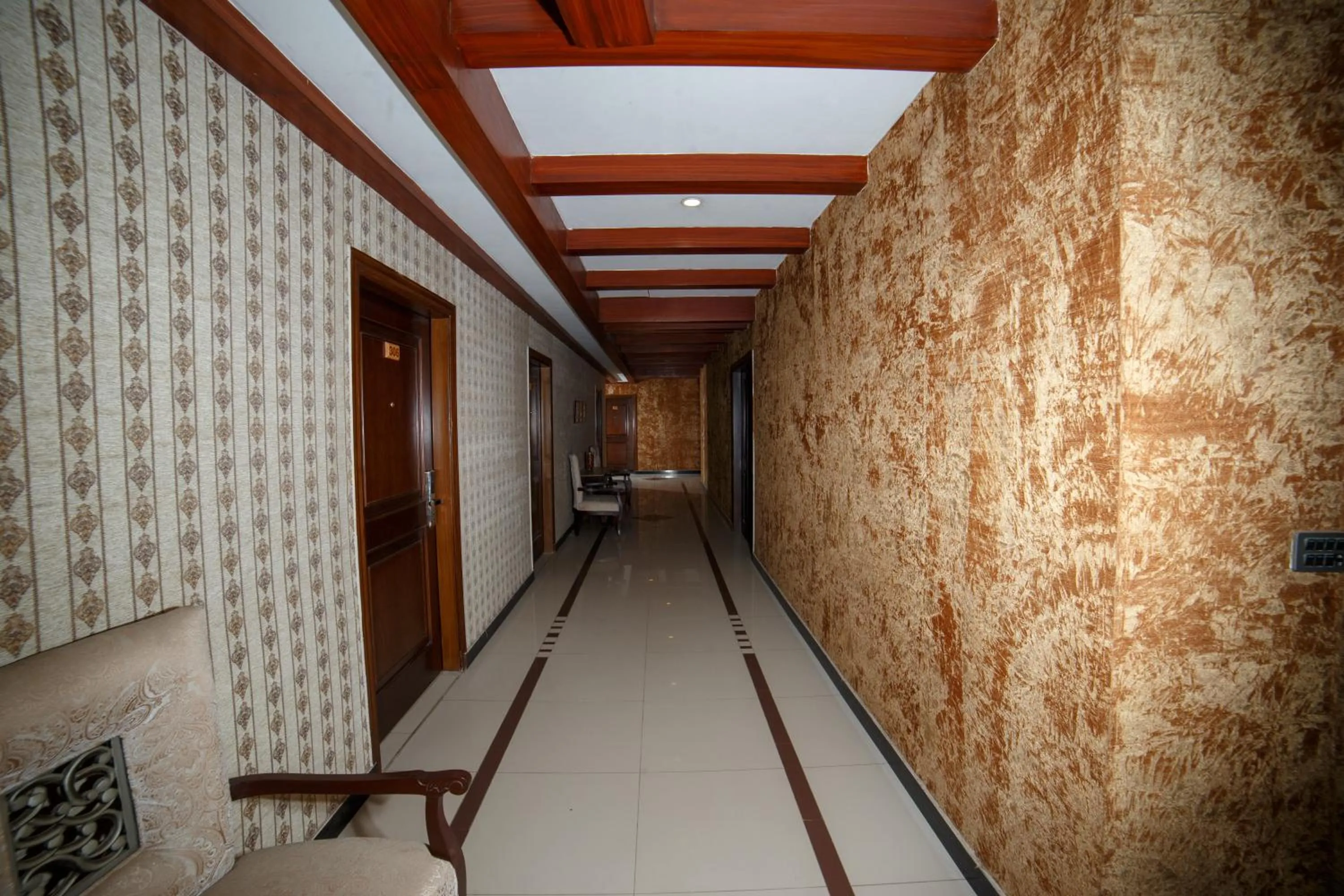 Shelton's Rezidor Peshawar