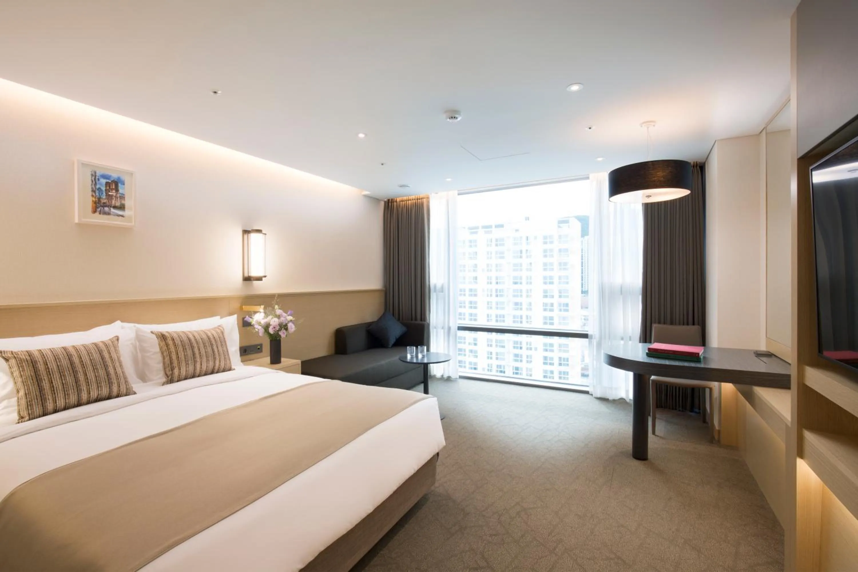 Bed in Hotel Central Bay