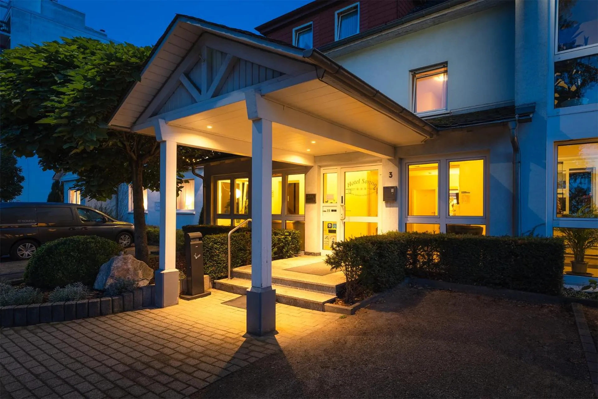 Facade/entrance in Hotel Sonne