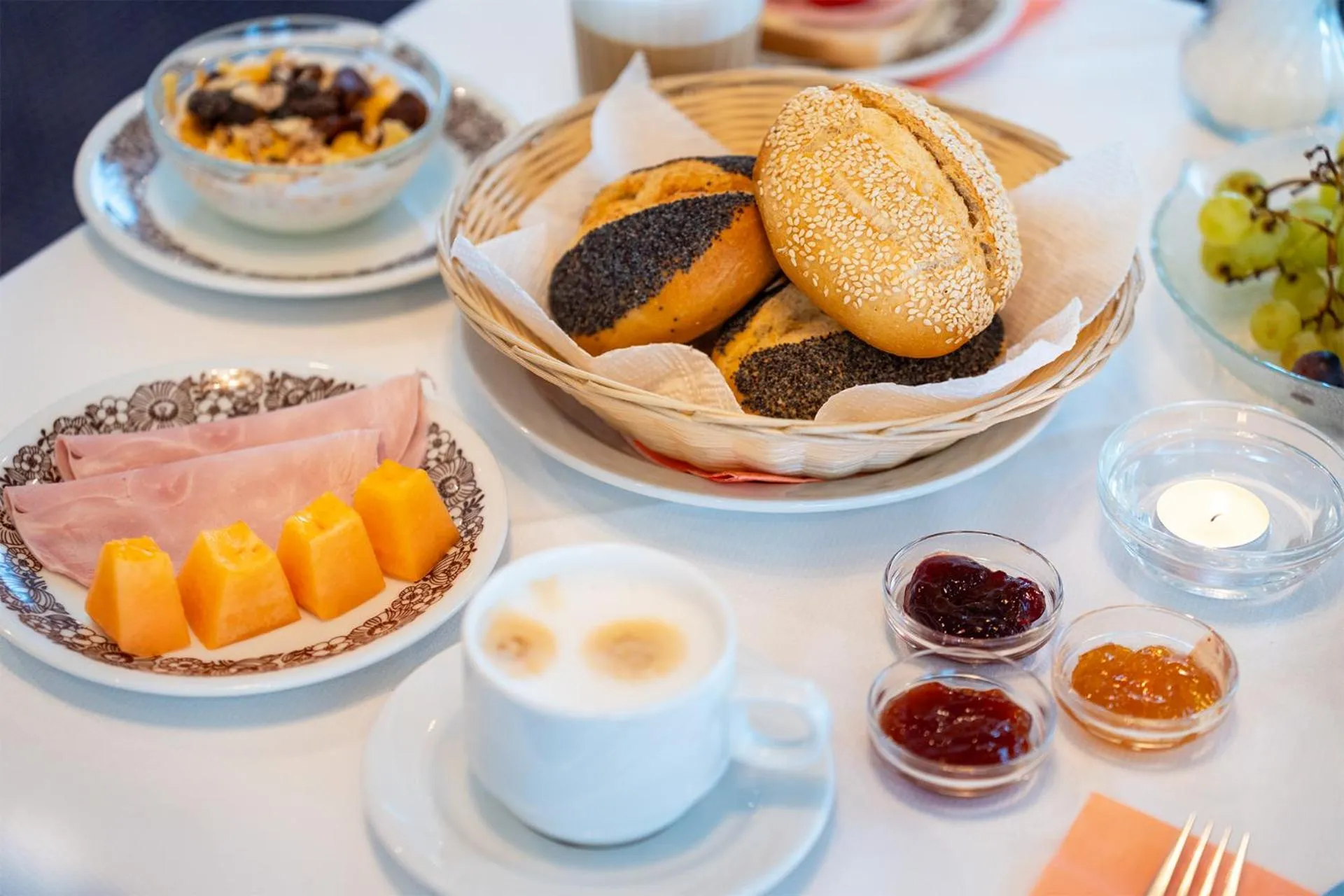 Food and drinks in Hotel Sonne